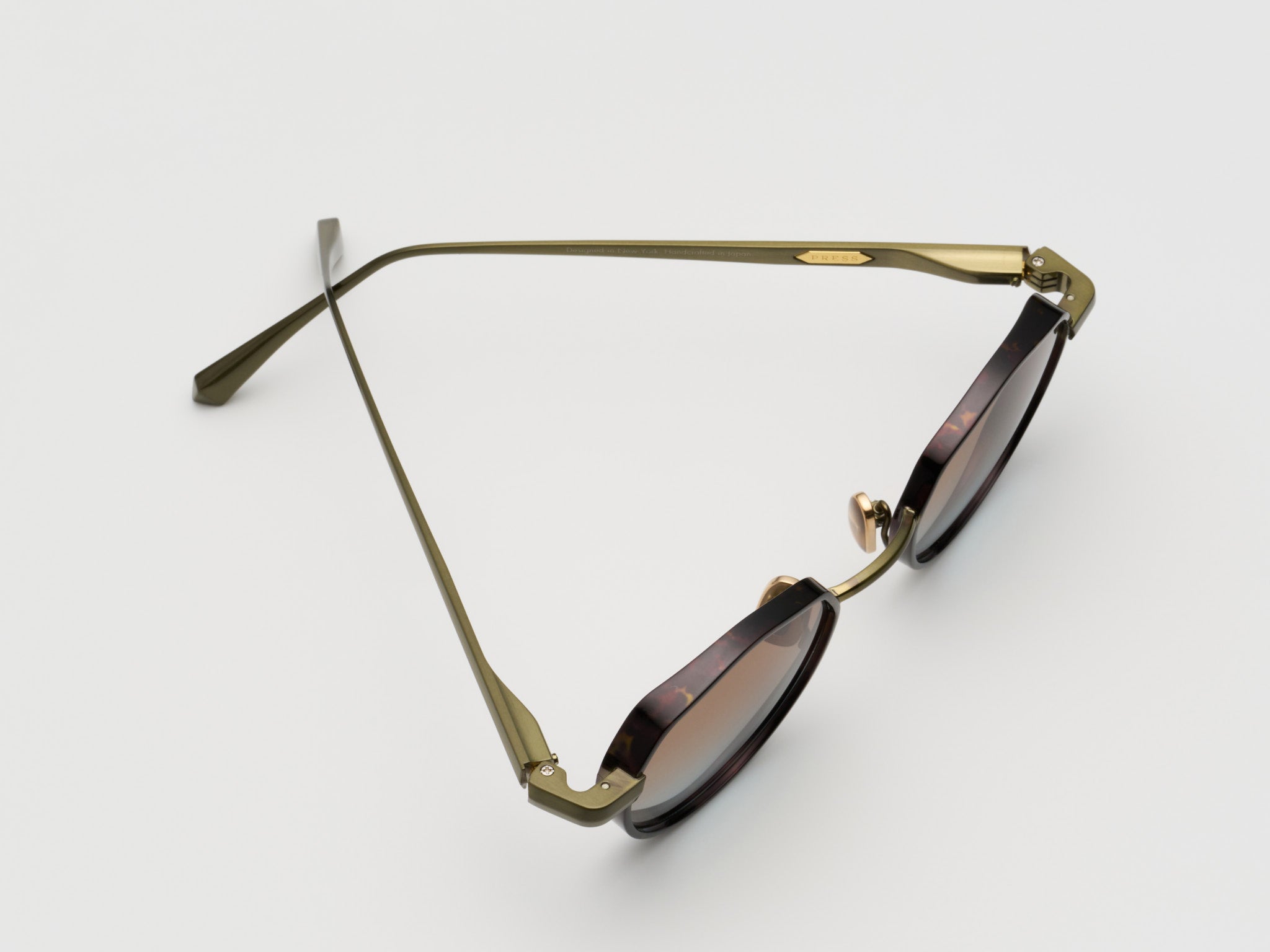Cry Baby Army Tortoise - DR015 #color_army-tortoise-dr015
