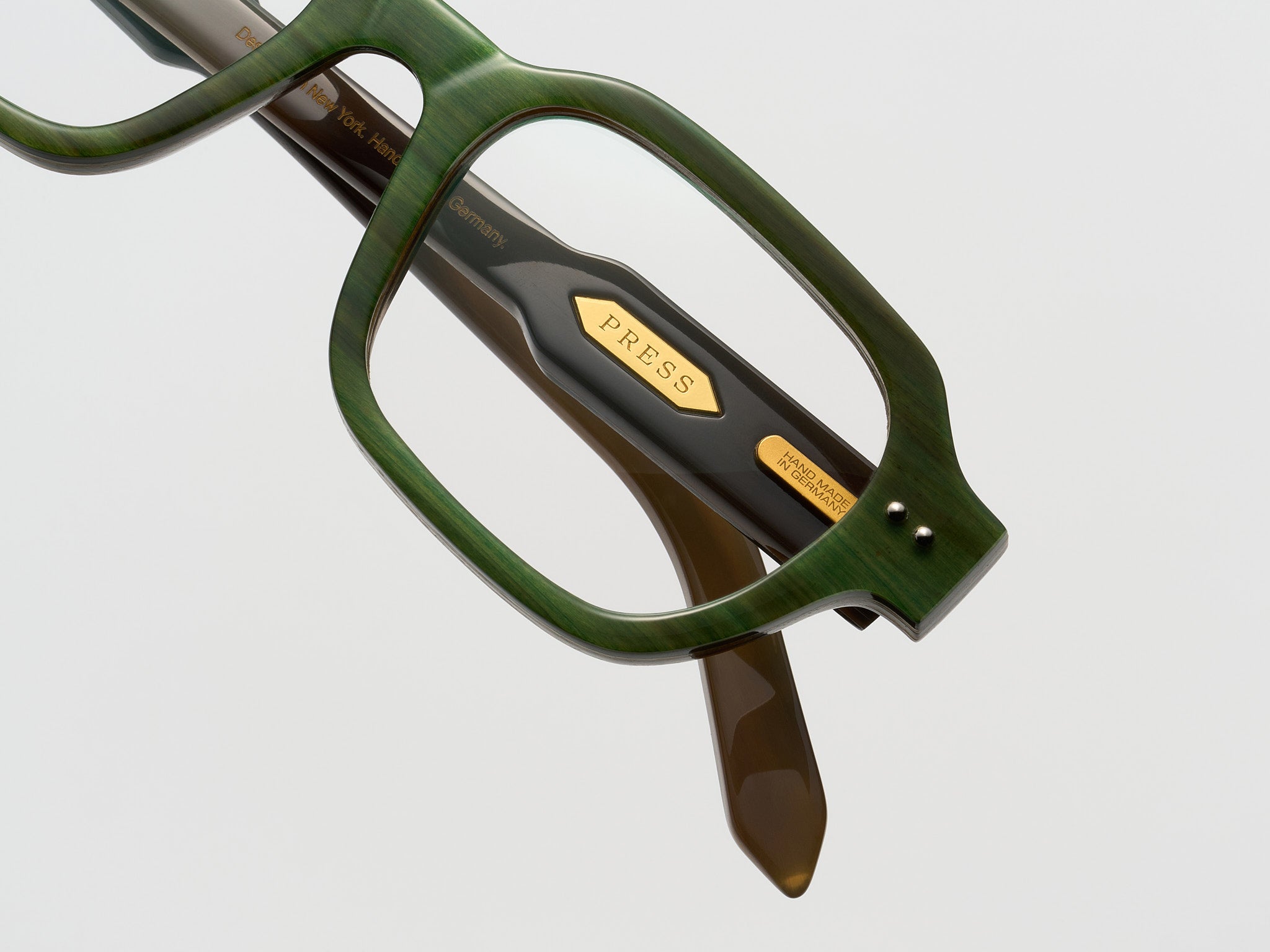 The Face Horn Green Stack - JP008 #color_green-stack-jp008