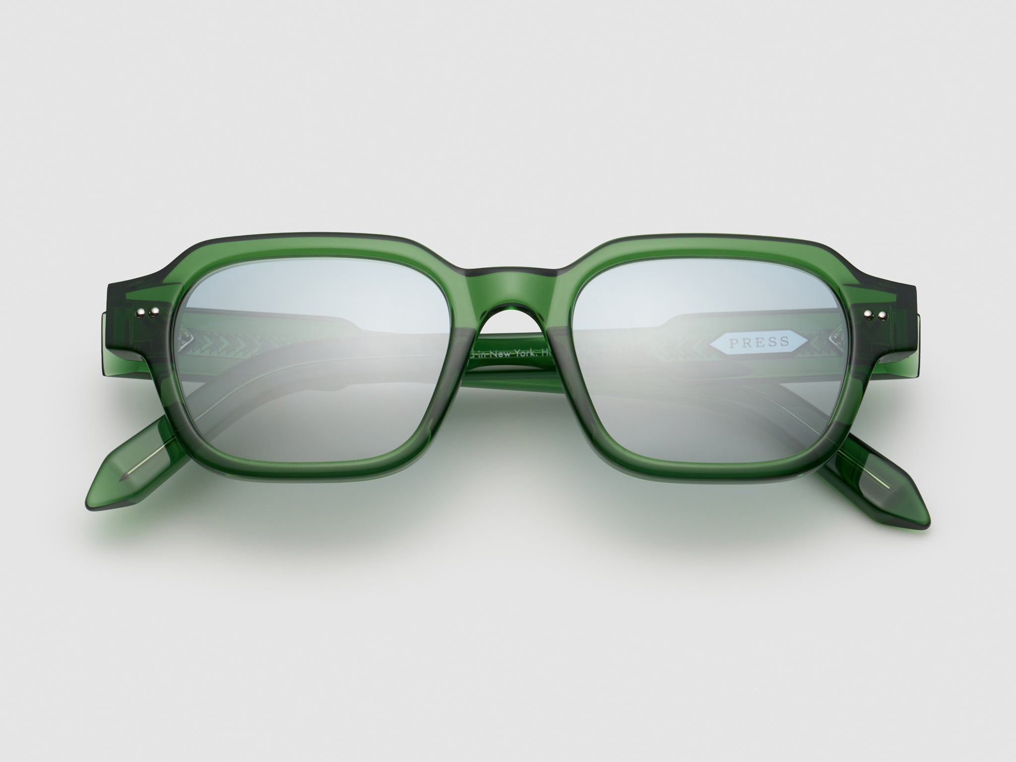 The Face Emerald - TI017 #color_emerald-ti017