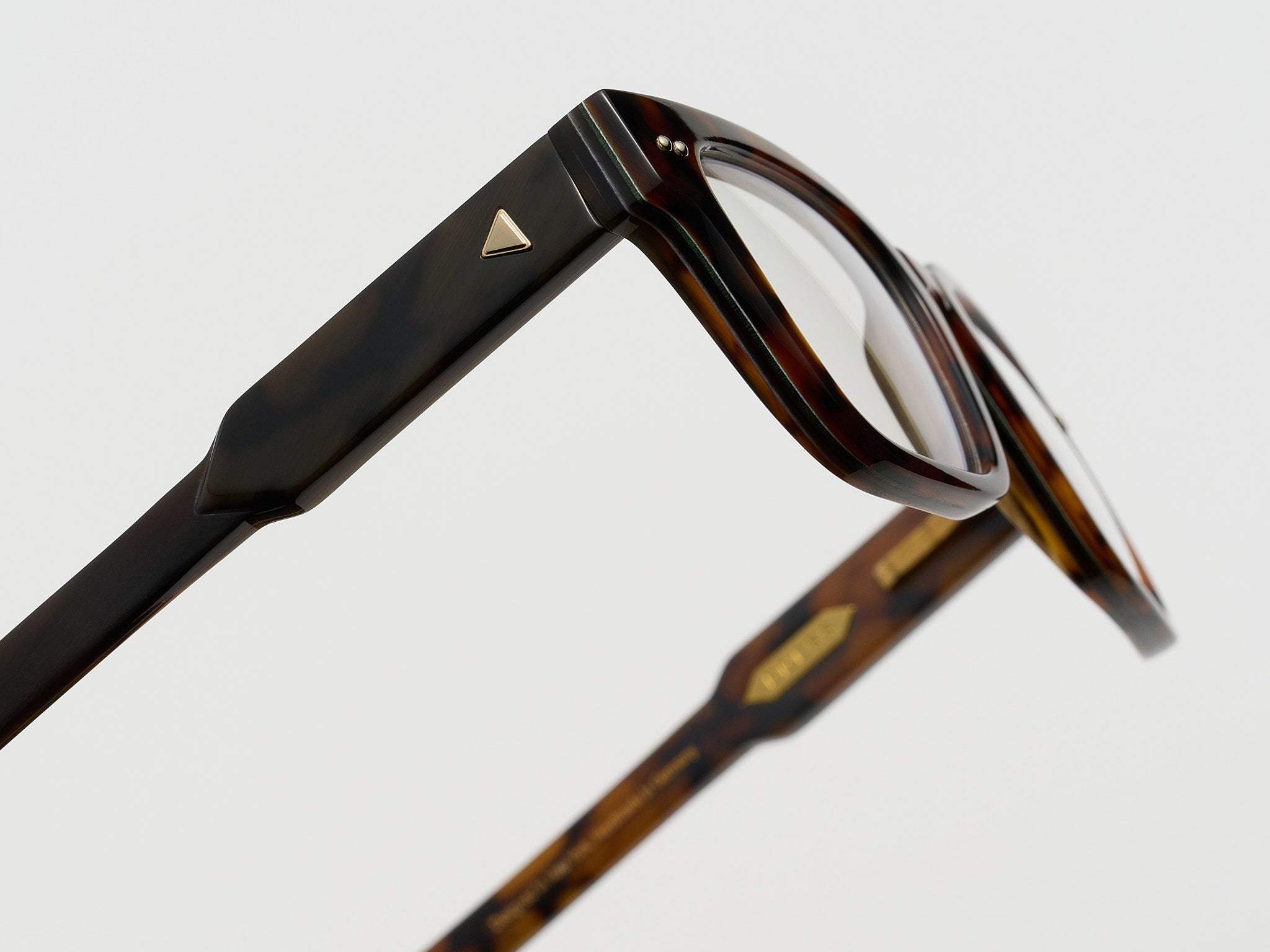 The Genius Horn Tortoise Stack - JP006 #color_tortoise-stack-jp006