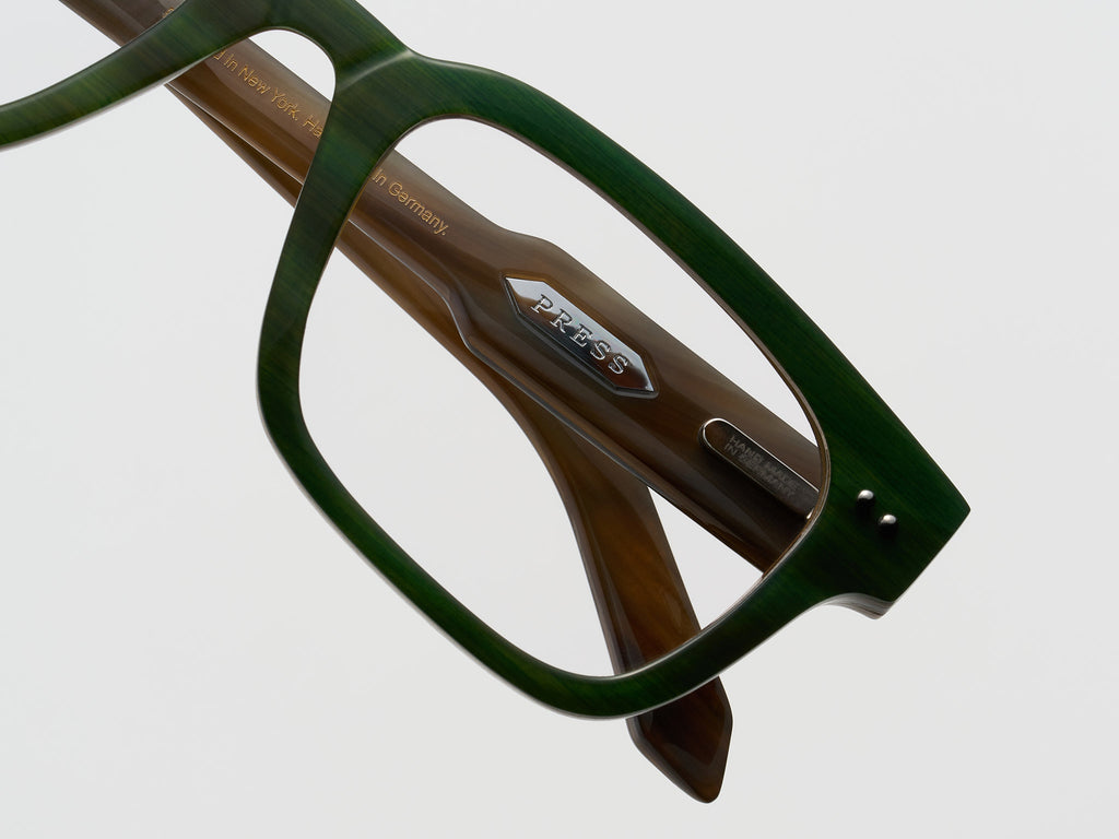 The Genius Horn Green Stack - JP008 #color_green-stack-jp008