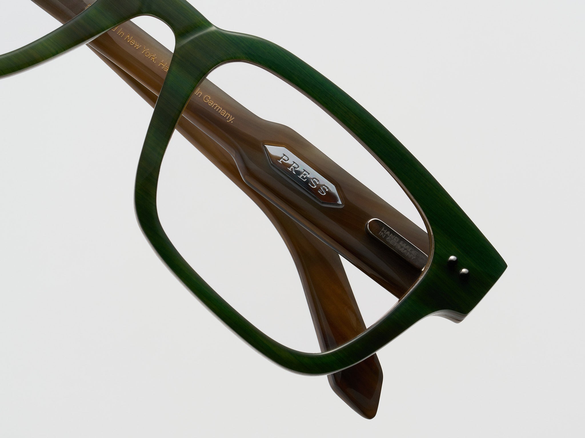 The Genius Horn Green Stack - JP008 #color_green-stack-jp008