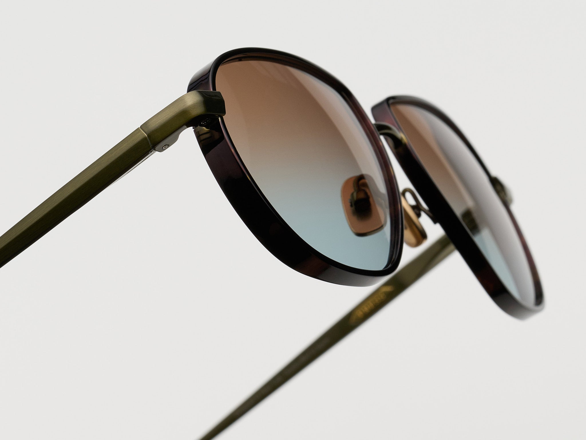 Hound Dog Army Tortoise - DR015 #color_army-tortoise-dr015