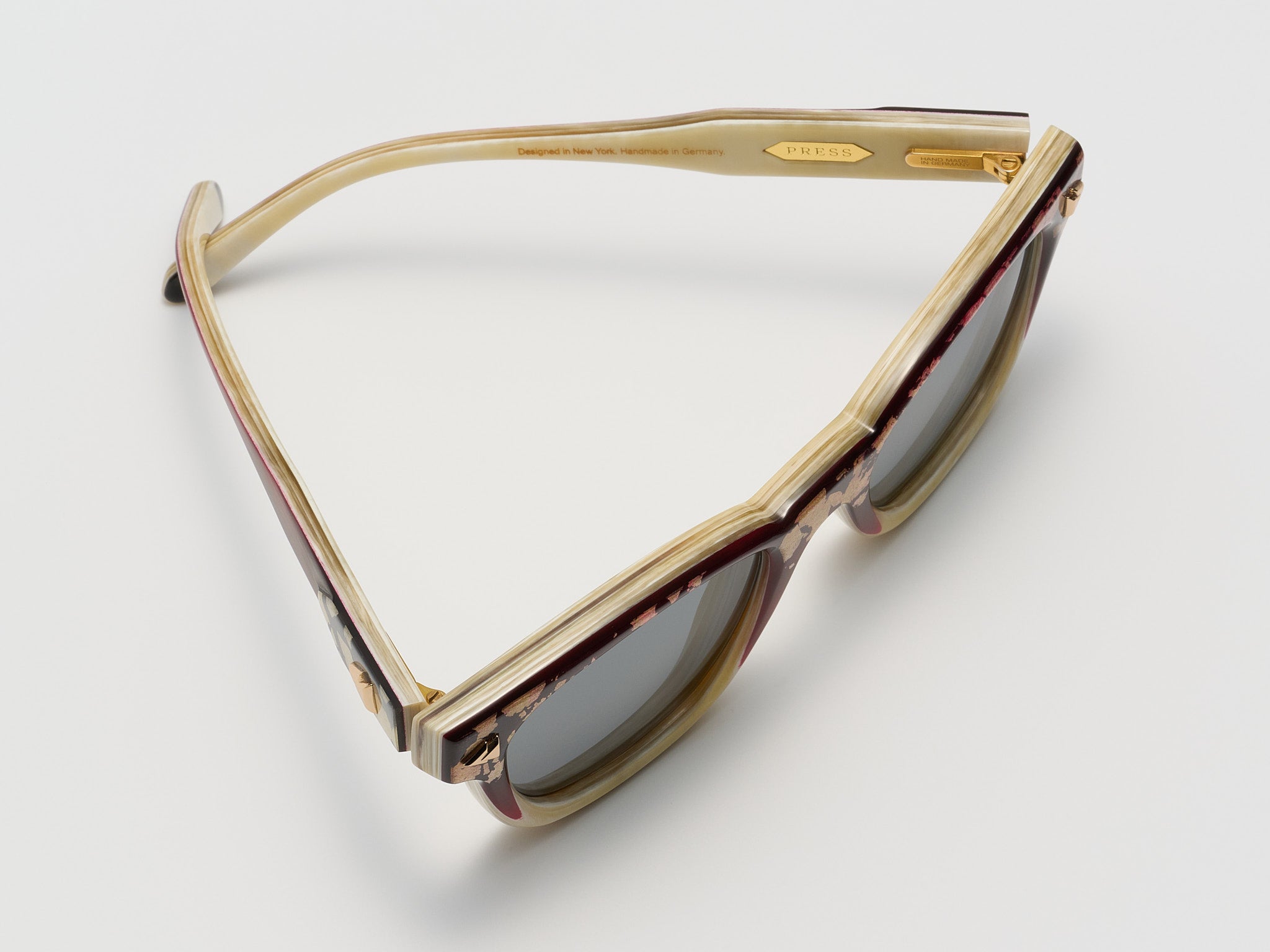 Horses Horn Wine Leaf Fade - JP044 #color_wine-leaf-fade-jp044