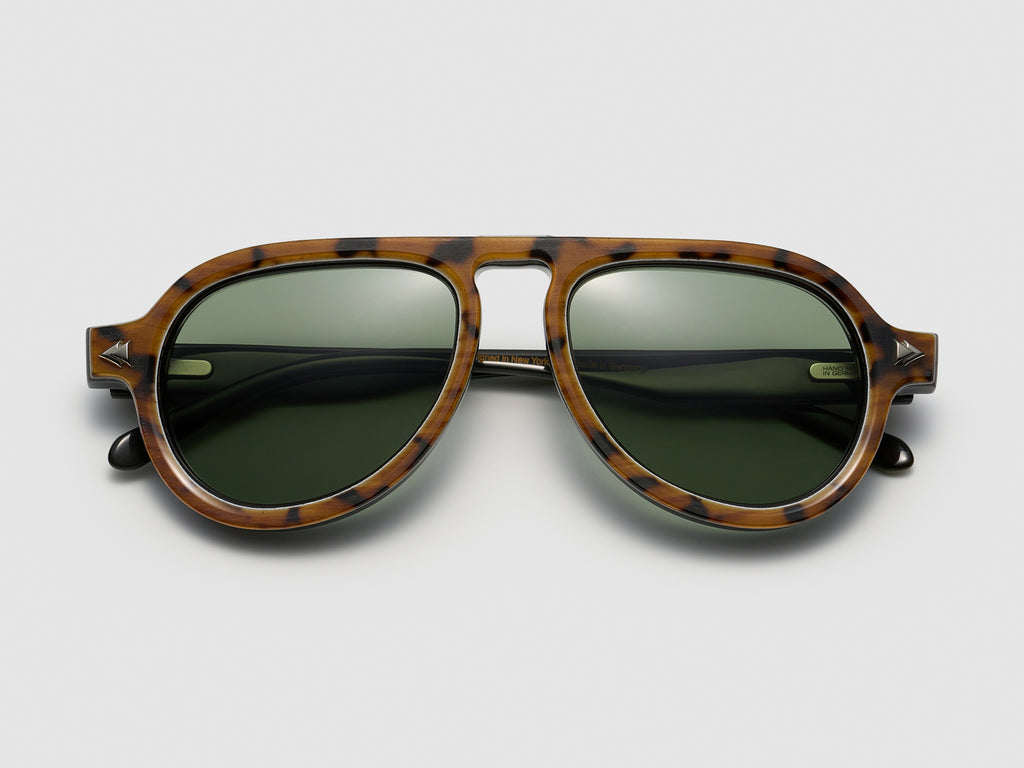 Harlem Square Horn Spotty Tortoise / Hunter - JP028 #color_spotty-tortoise-hunter-jp028