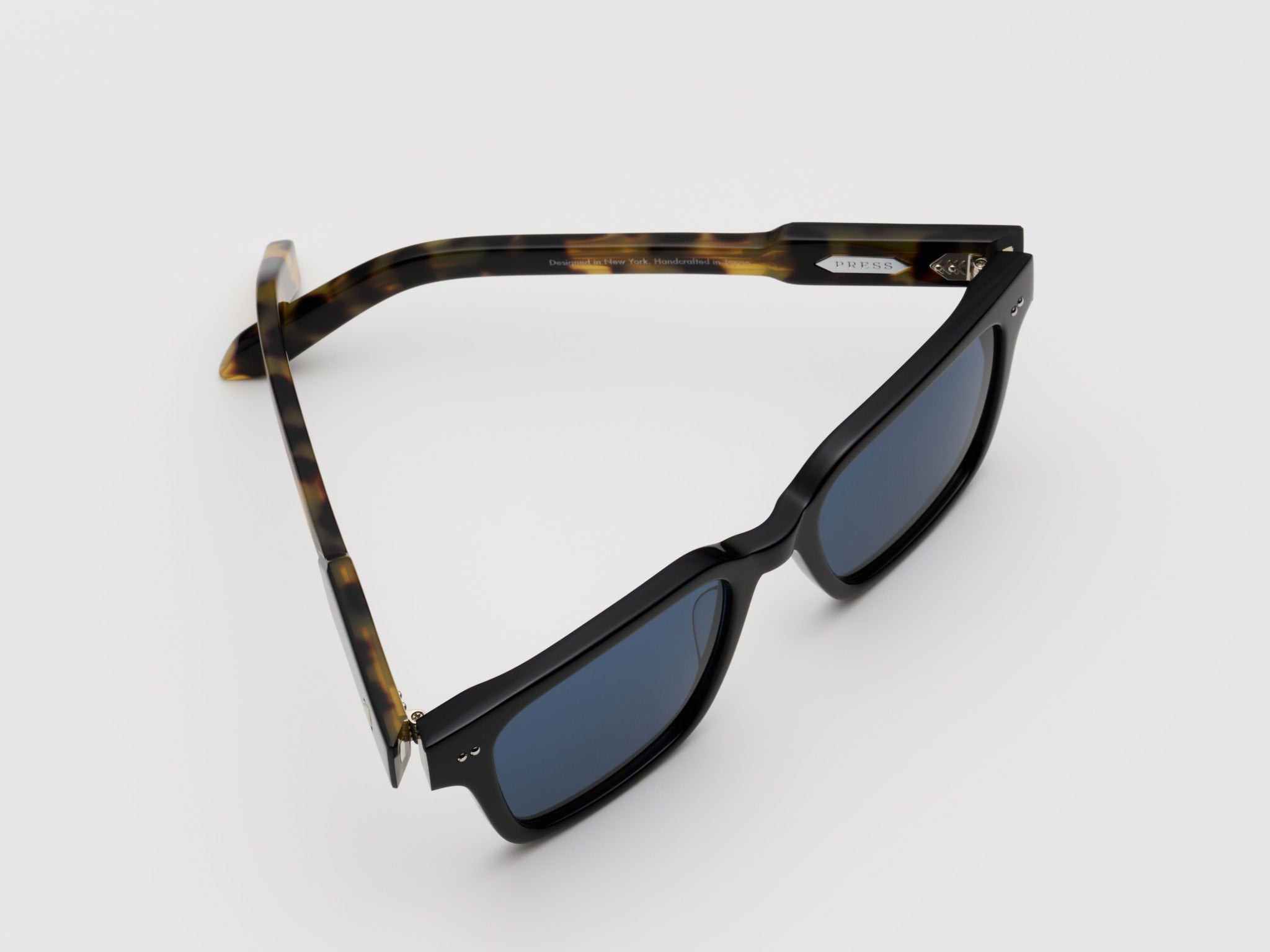 The Lufty Black Tortoise / Silver - TI015 #color_black-tortoise-silver-ti015