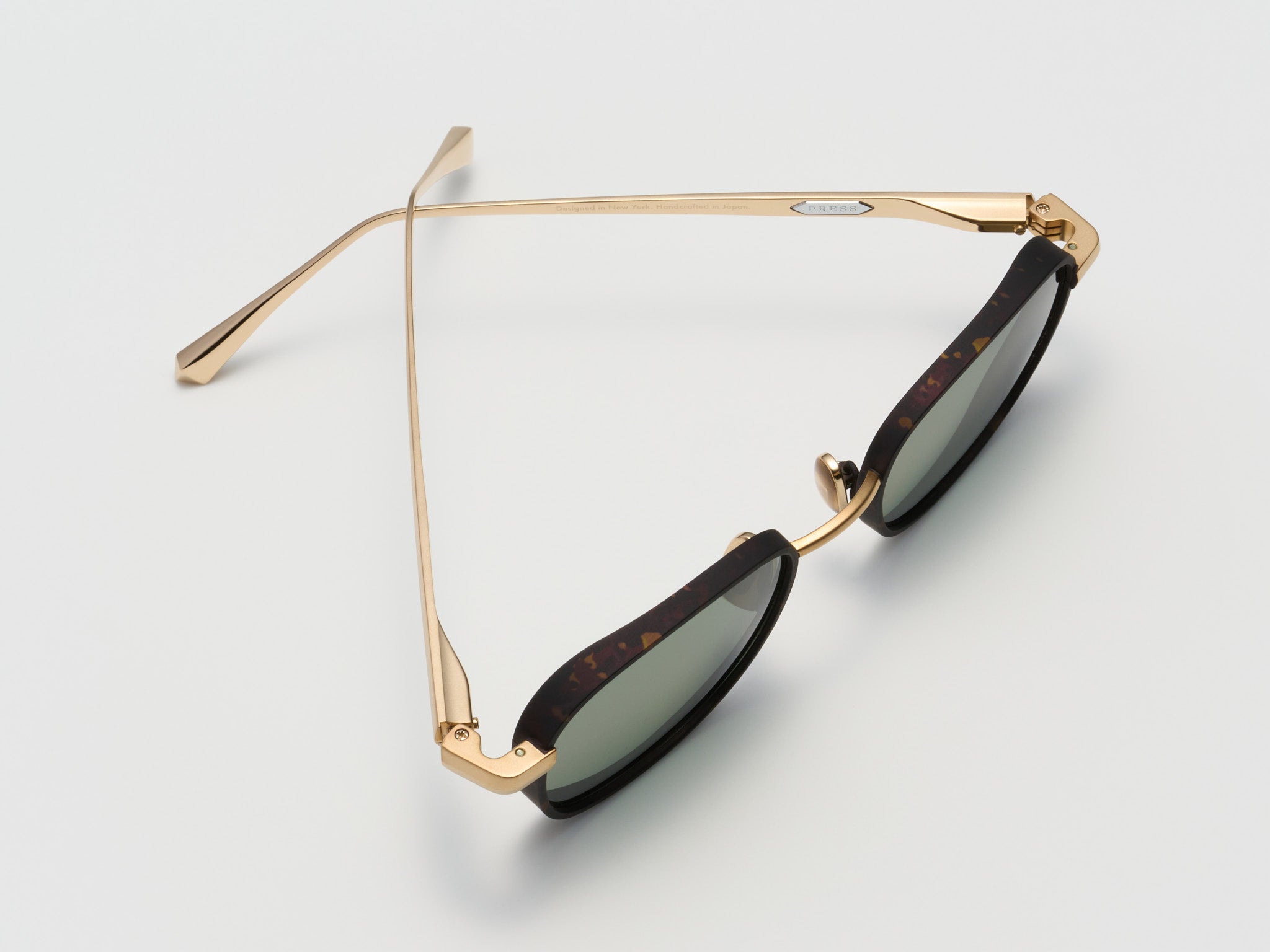 Mad Cap Matte Tortoise - DR010 #color_matte-tortoise-dr010
