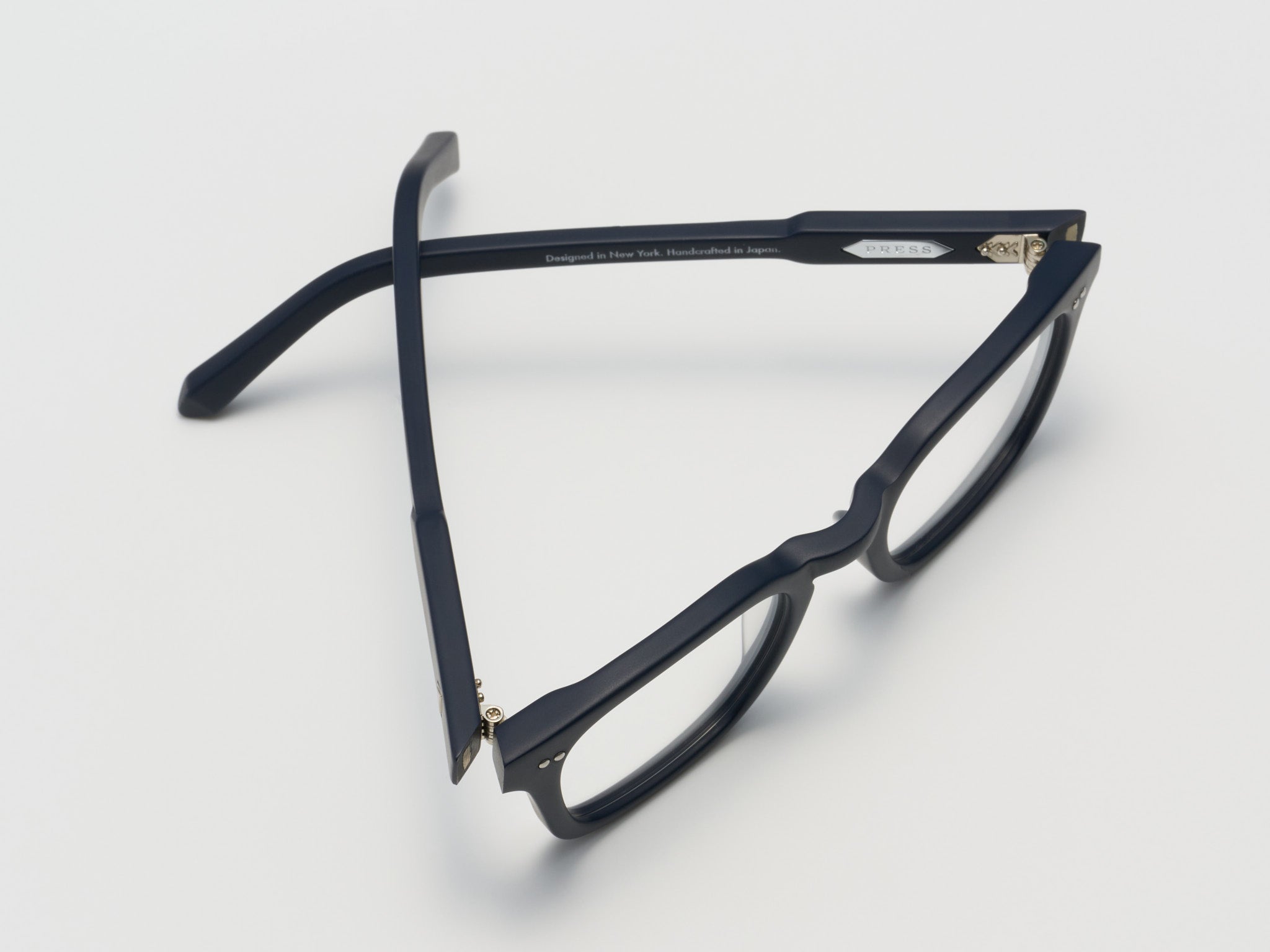 The Panther Optical Matte Navy / Silver - TI014 #color_matte-navy-silver-ti014