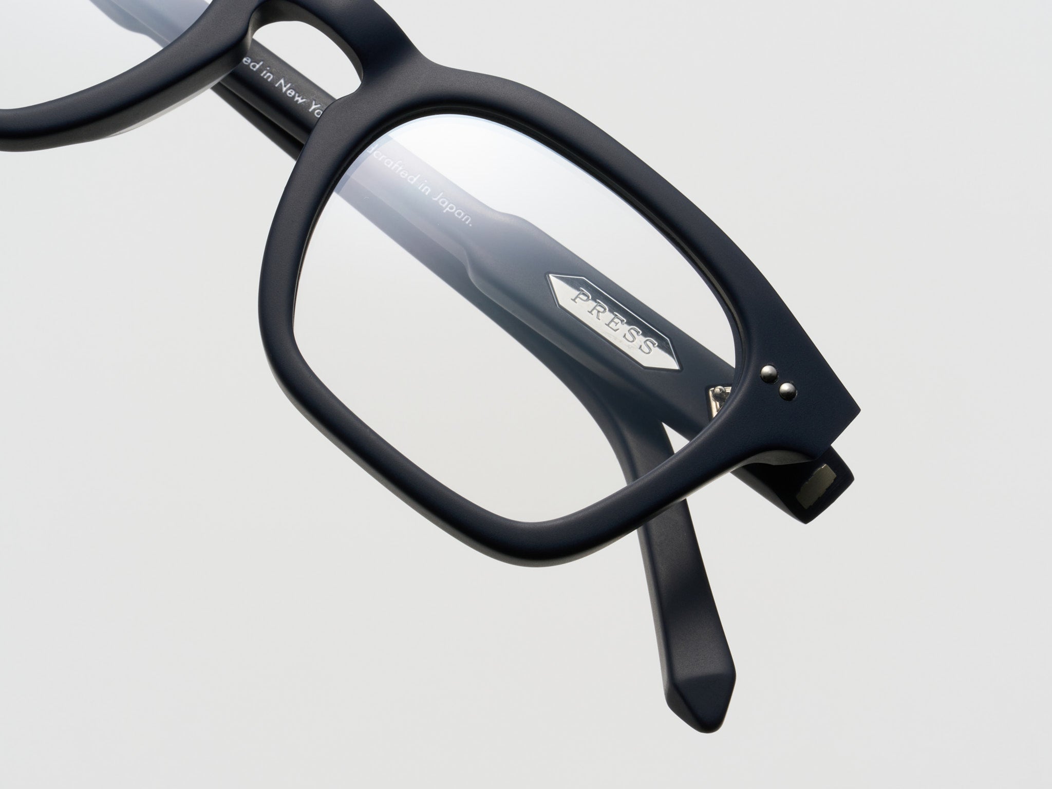 The Panther Optical Matte Navy / Silver - TI014 #color_matte-navy-silver-ti014