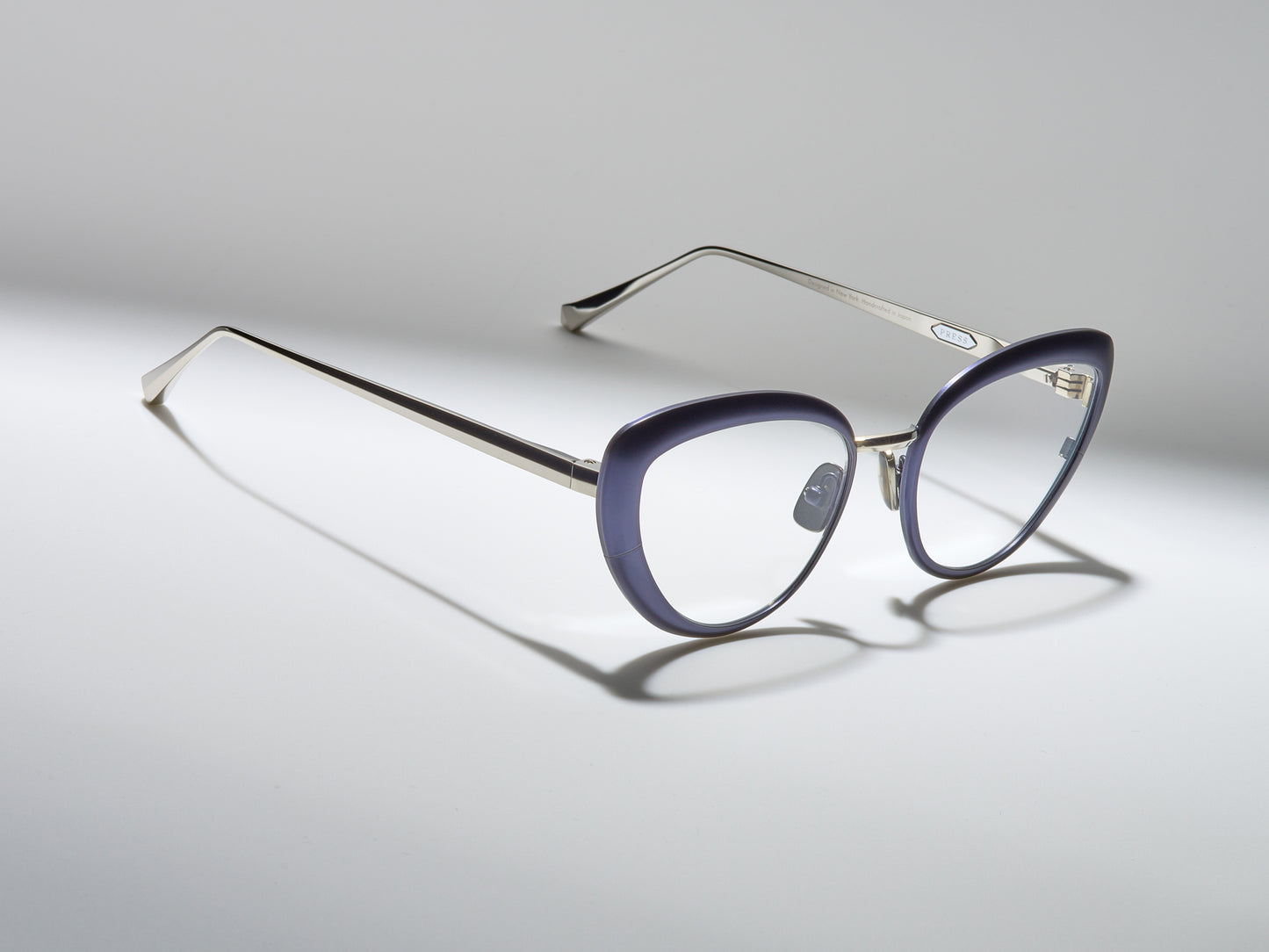 Barracuda Optical Matte Navy / Platinum - ST001 #color_matte-navy-platinum-st001