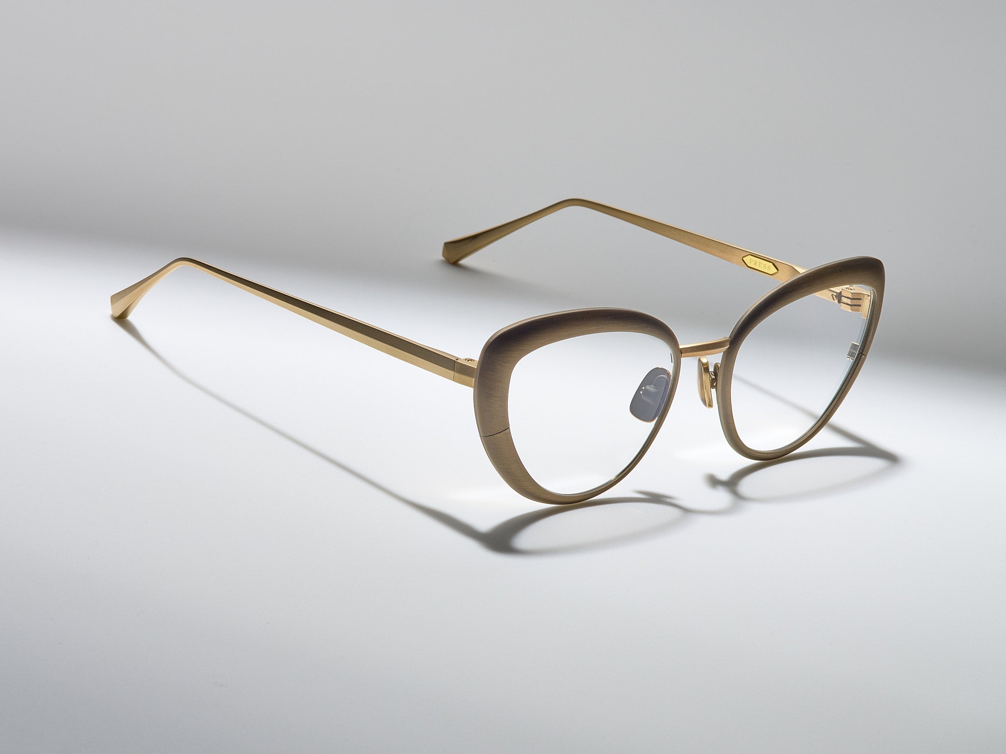 Barracuda Optical Antique Gold / Gold - ST002 #color_antique-gold-gold-st002