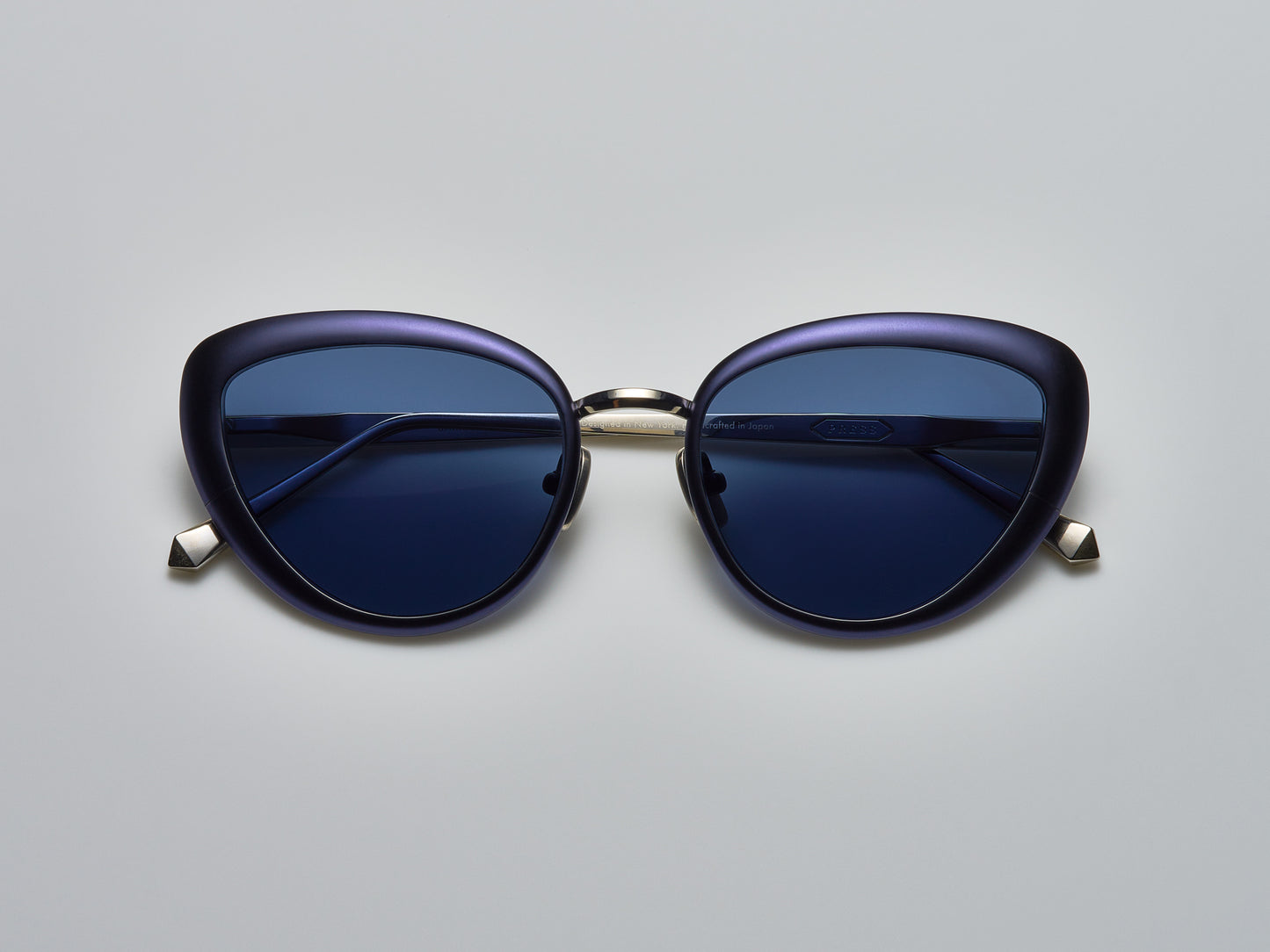 Barracuda Matte Navy / Platinum - ST001 #color_matte-navy-platinum-st001