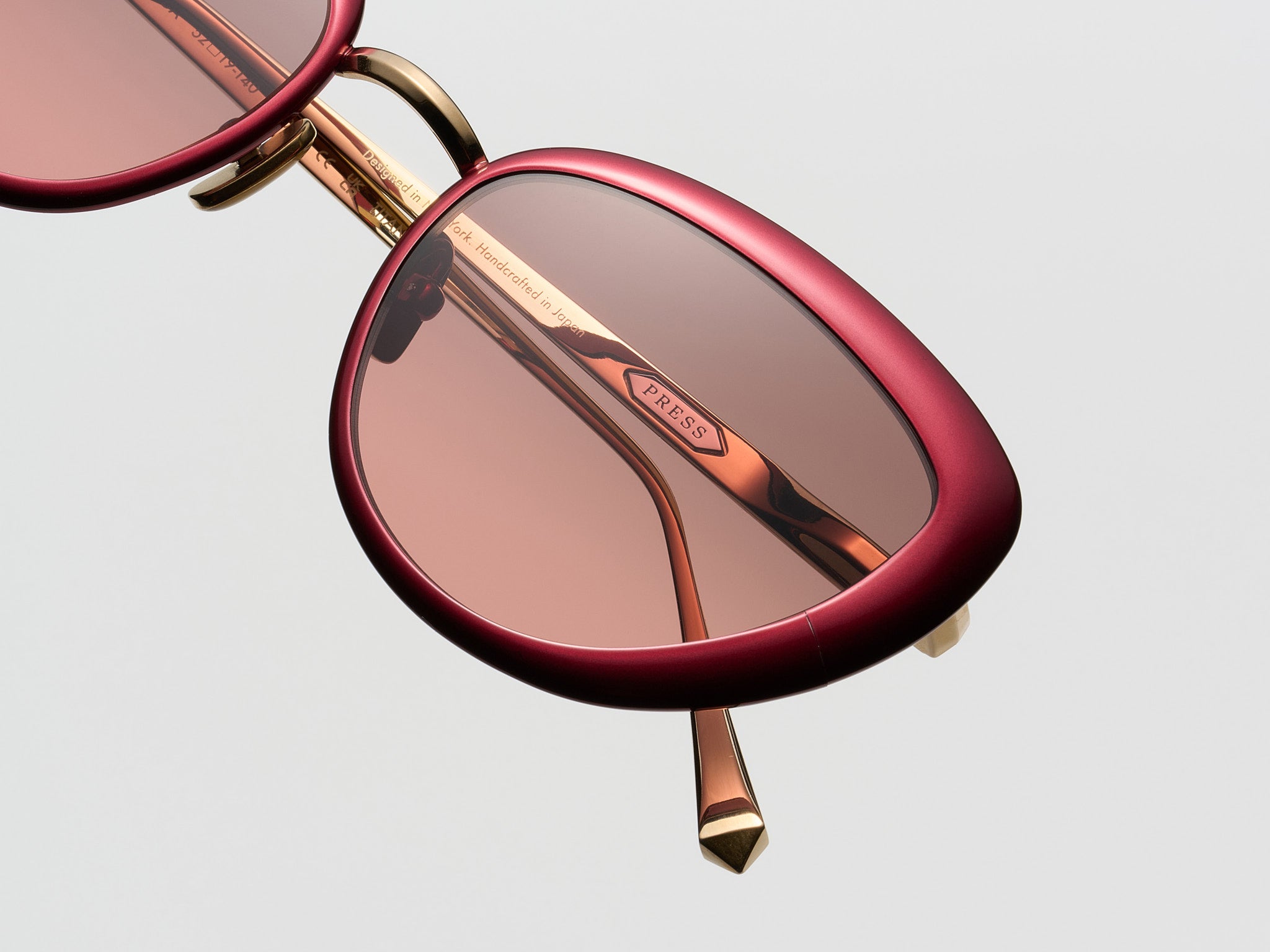 Barracuda Red Mist - ST010 #color_red-mist-st010