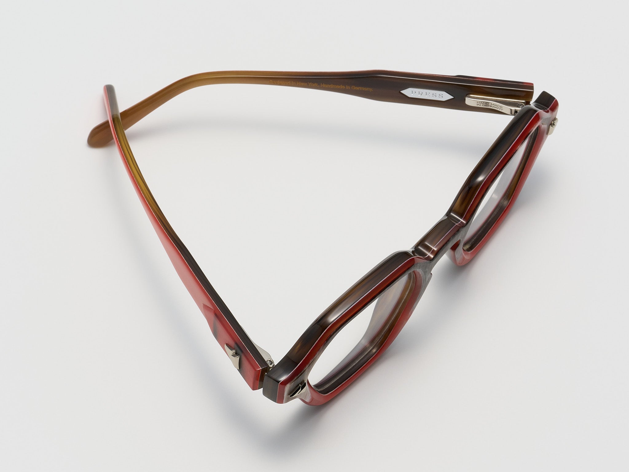 Birth Horn Optical Red Oak - JP036 #color_red-oak-jp036