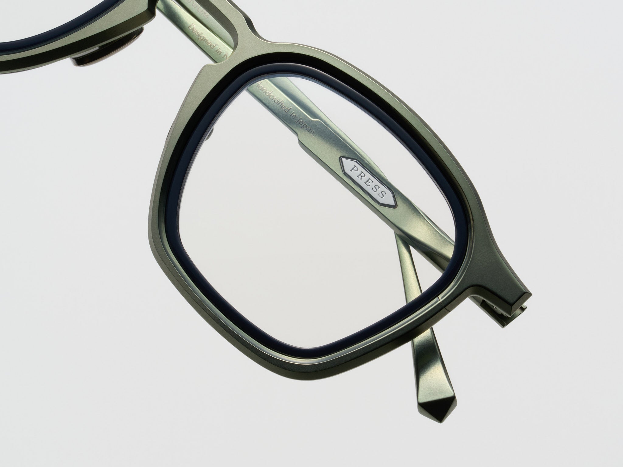 Chet Optical Cascade Navy - CA005 #color_cascade-navy-ca005