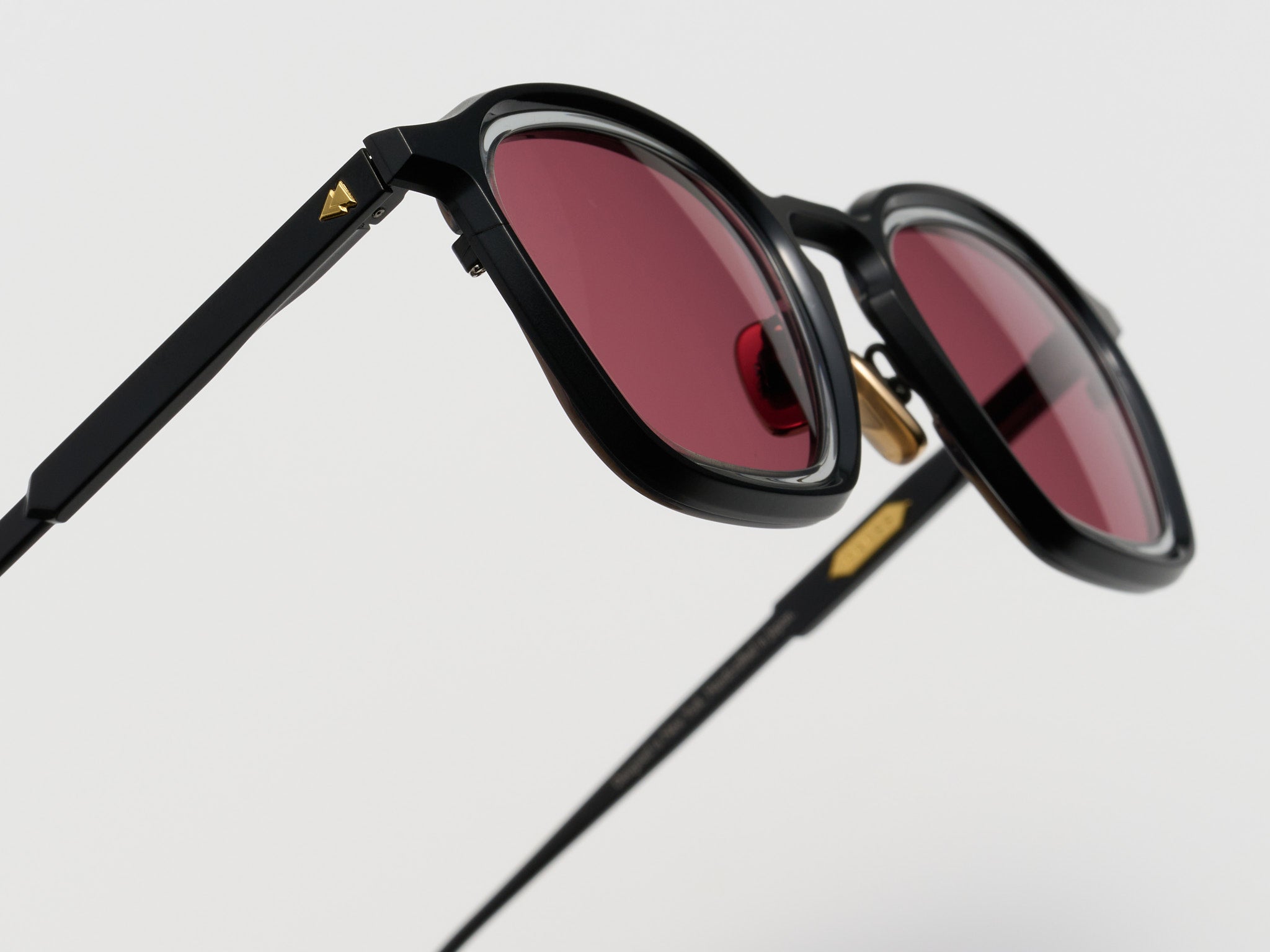 Chet Black Smoke - CA001 #color_black-smoke-ca001