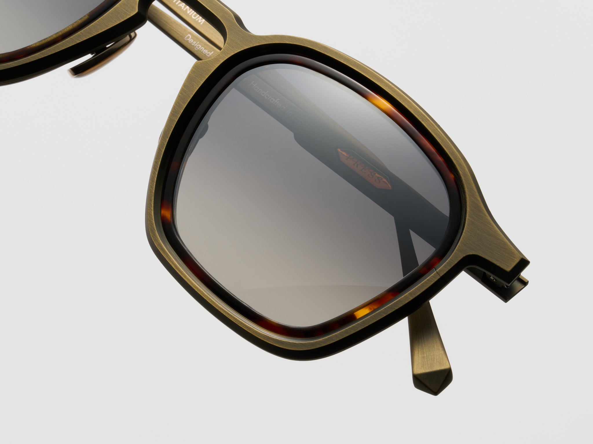 Chet Antique Forever - CA003 #color_antique-forever-ca003