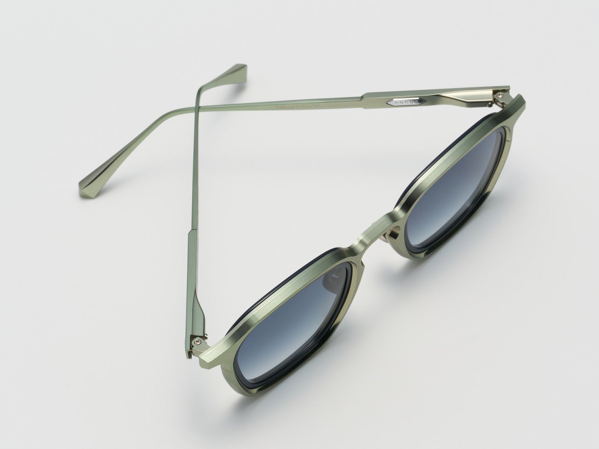 Chet Cascade Navy - CA005 #color_cascade-navy-ca005