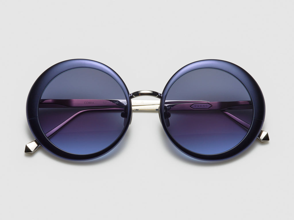 Cobra Navy / Platinum - ST001 #color_navy-platinum-st001