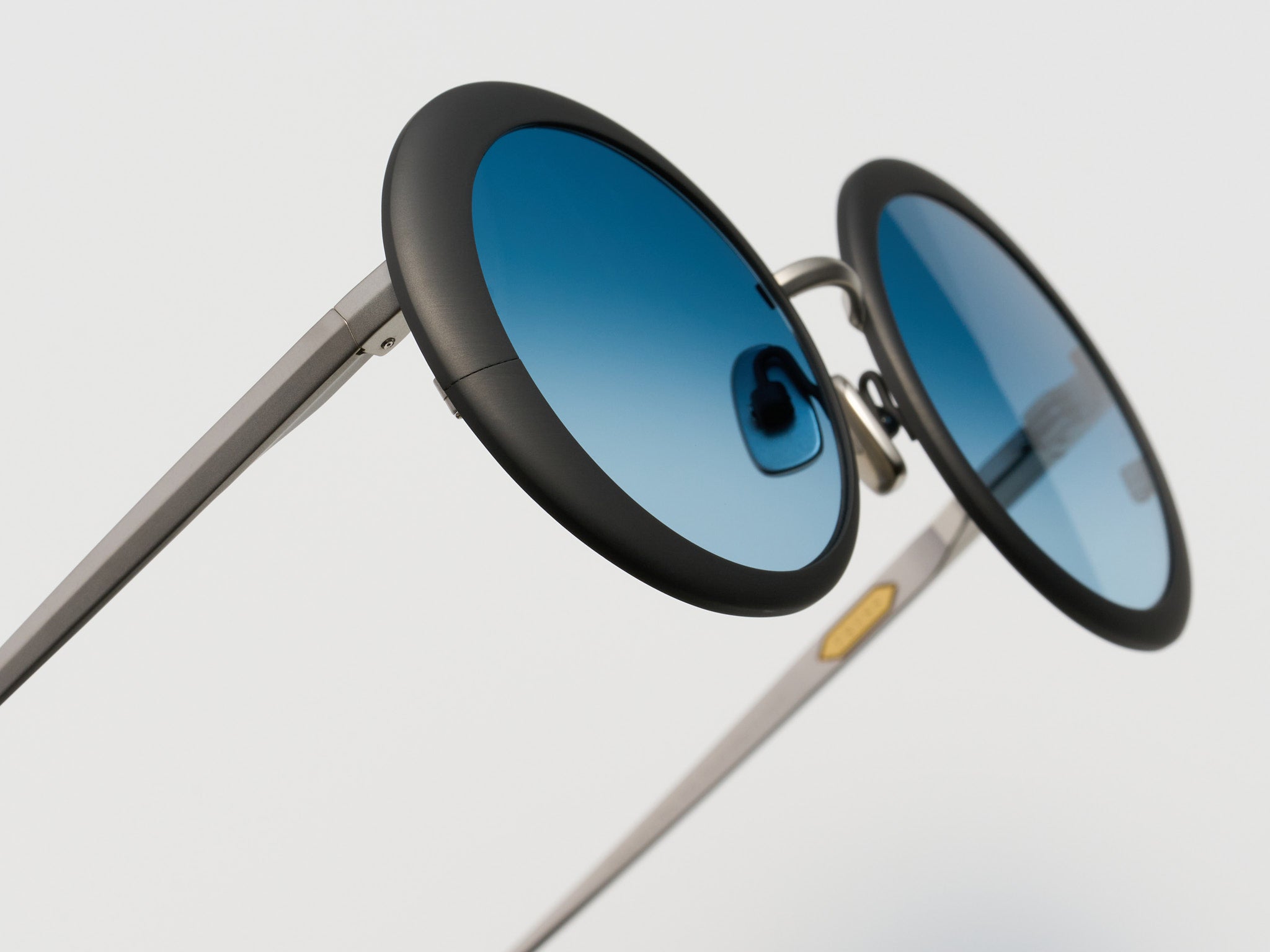 Cobra Antique Silver - ST012 #color_antique-silver-st012