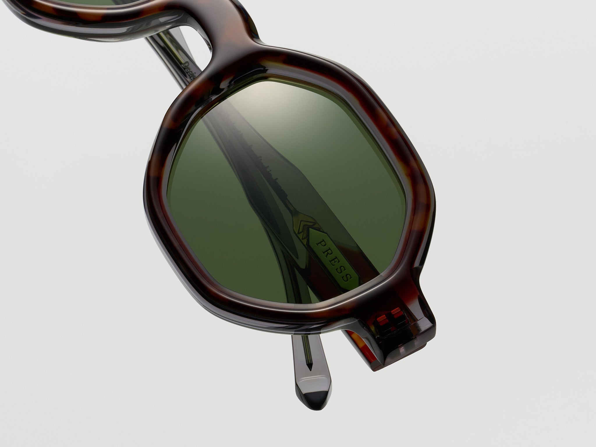 Dancer Mahogany - LE008 #color_mahogany-le008