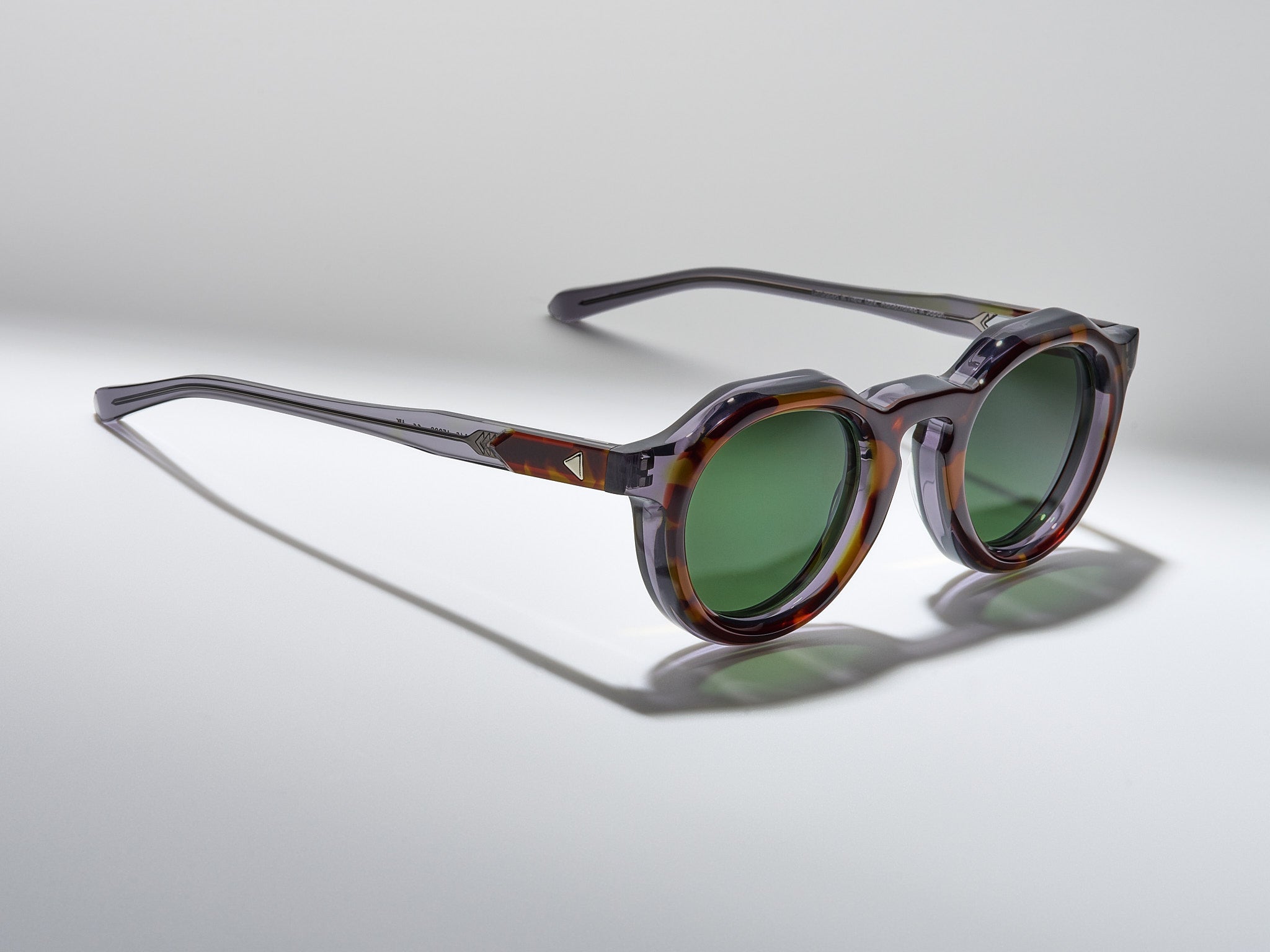 Daze Mahogany - LE008 #color_mahogany-le008