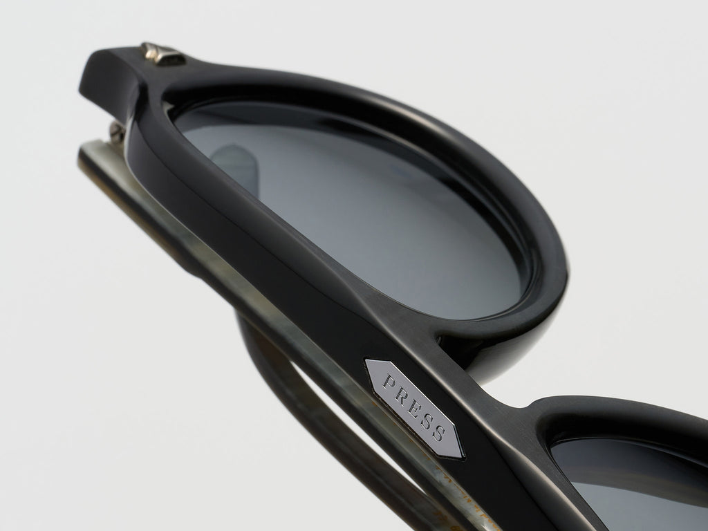 Harlem Square Horn Black Crème - JP029 #color_black-crème-jp029