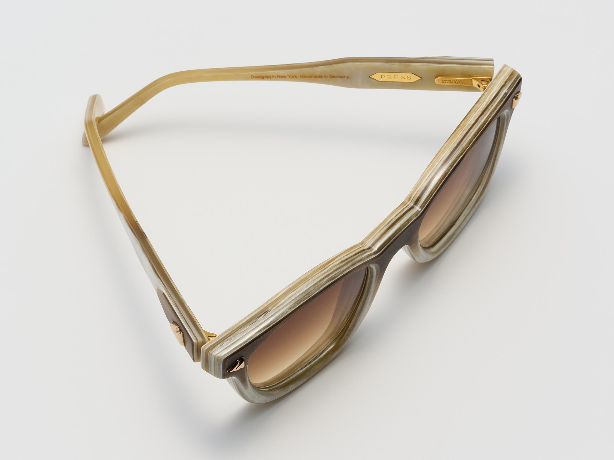 Horses Horn Natural Fade - JP026 #color_natural-fade-jp026