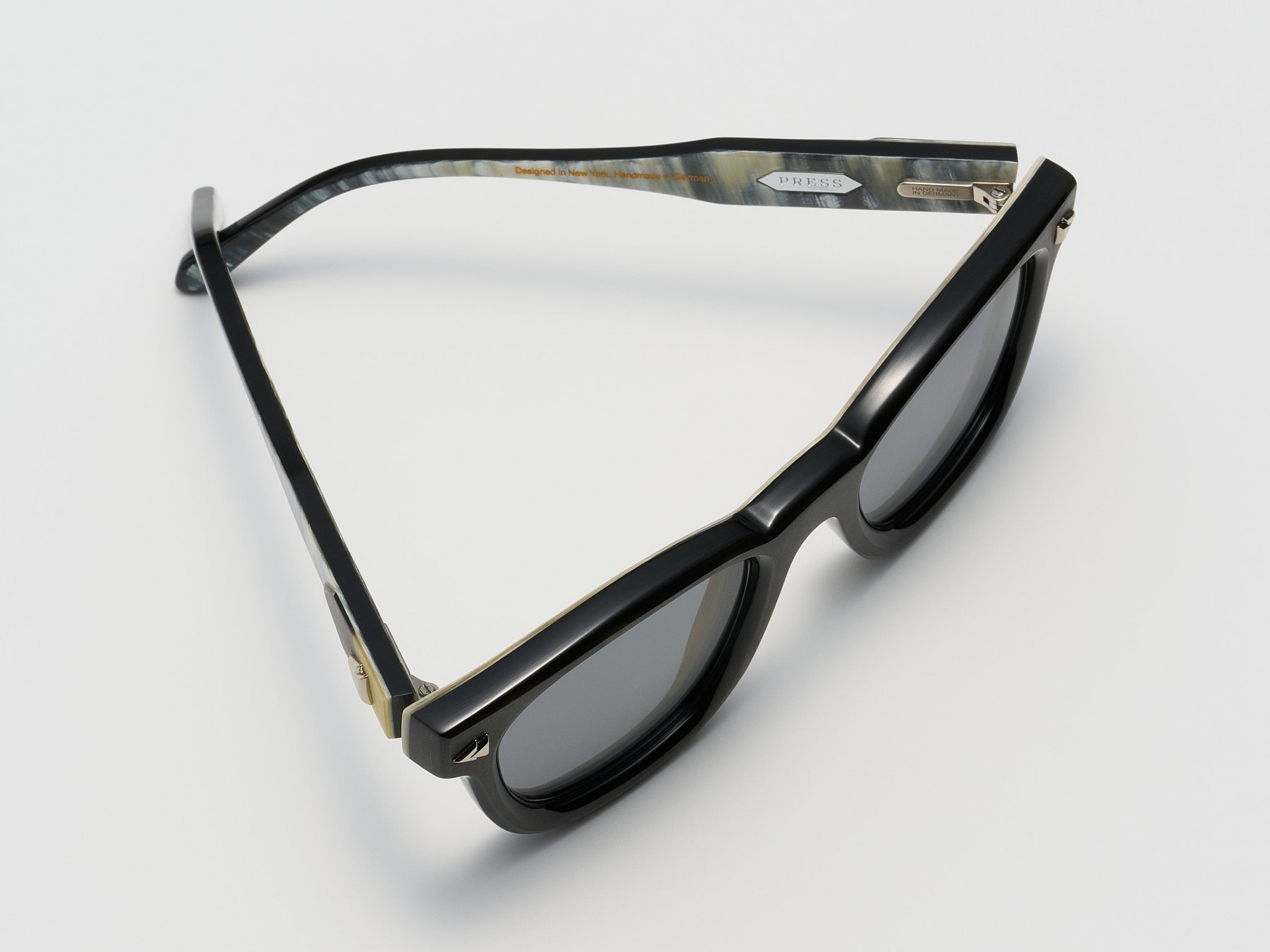 Horses Horn Black Crème - JP029 #color_black-crème-jp029