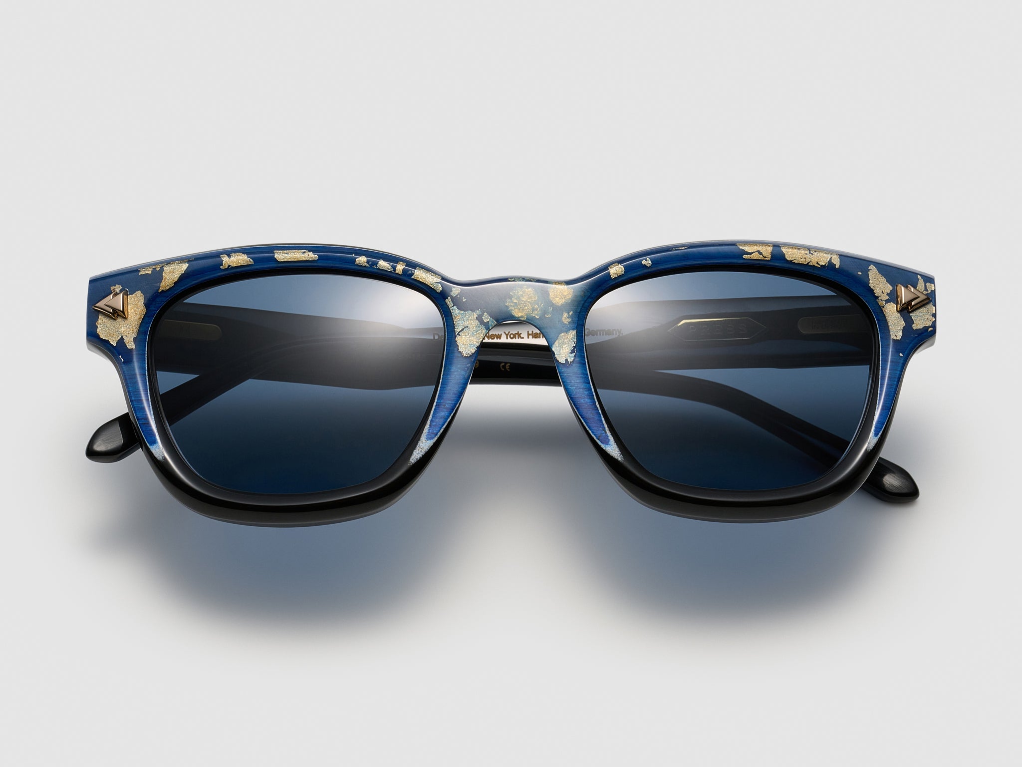 Horses Horn Blue Leaf Fade - JP043 #color_blue-leaf-fade-jp043