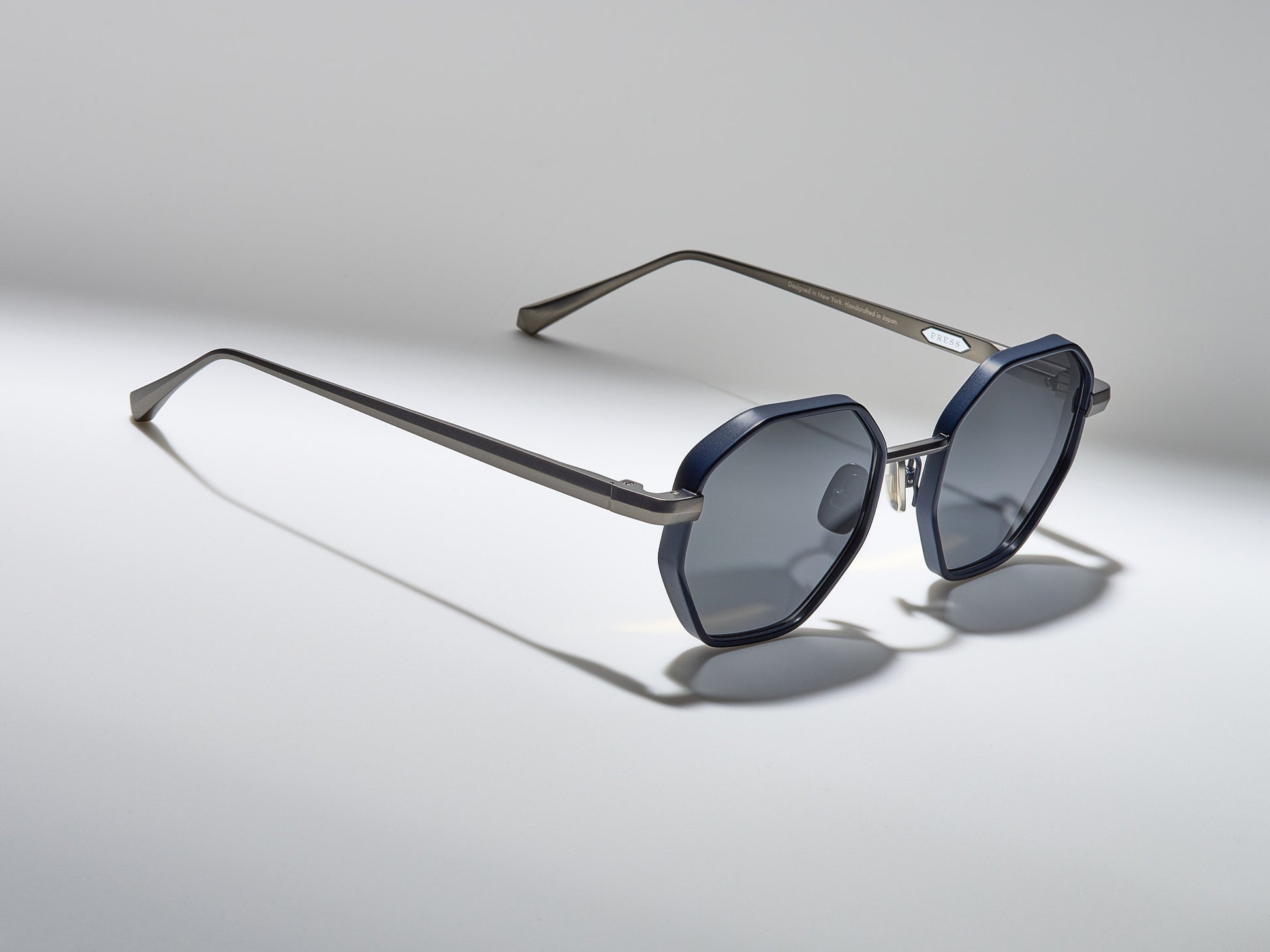 Lazarus Matte Navy - DR001 #color_matte-navy-dr001