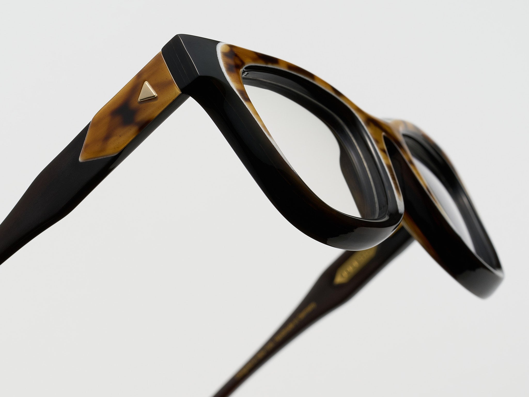 Lioness Horn Optical Tortoise Black Fade - JP020 #color_tortoise-black-fade-jp020