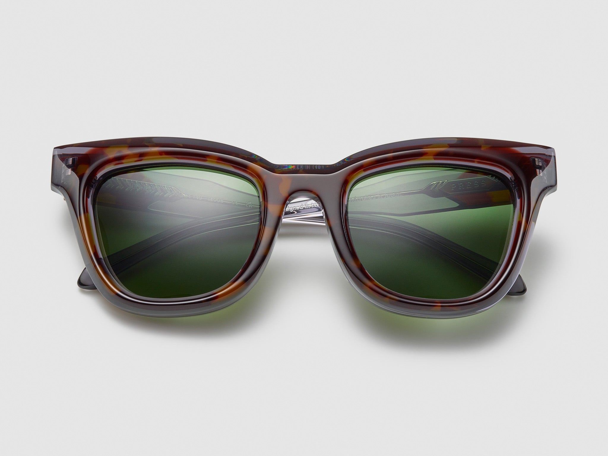 Lioness Mahogany - LE008 #color_mahogany-le008