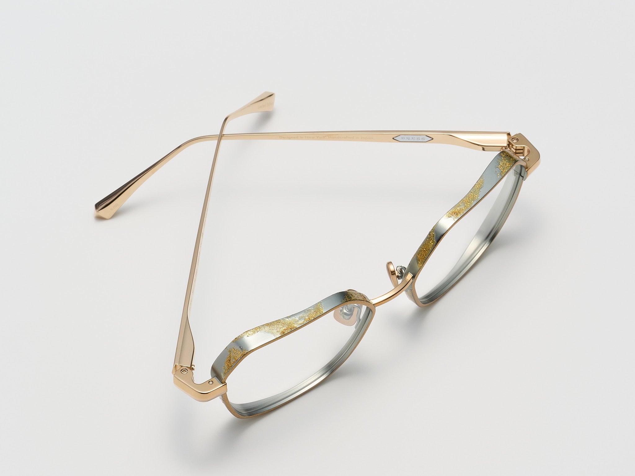 Love Gold Leaf Optical Nassau Gold Leaf - DR018 #color_nassau-gold-leaf-dr018
