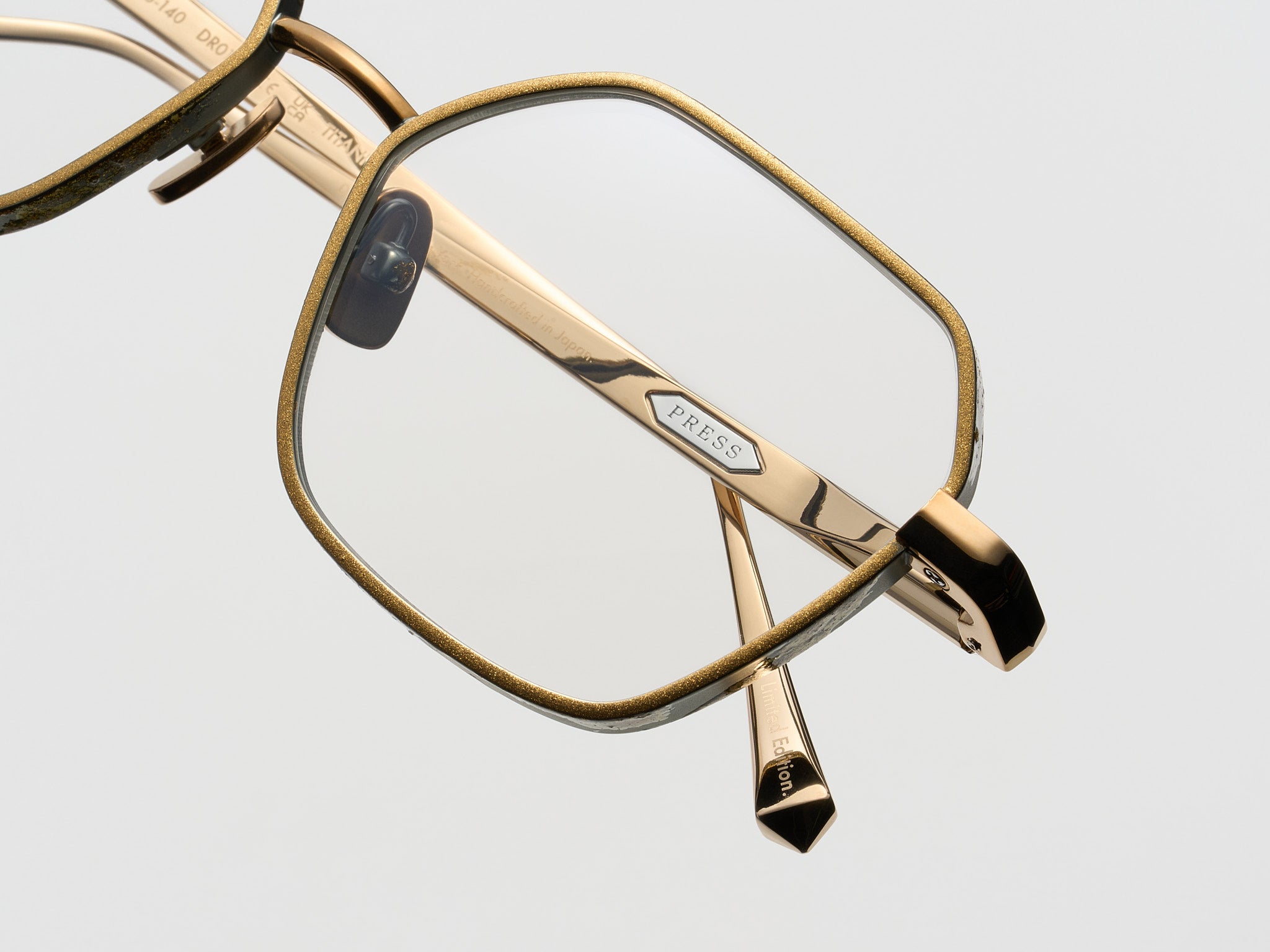 Love Gold Leaf Optical Nassau Gold Leaf - DR018 #color_nassau-gold-leaf-dr018