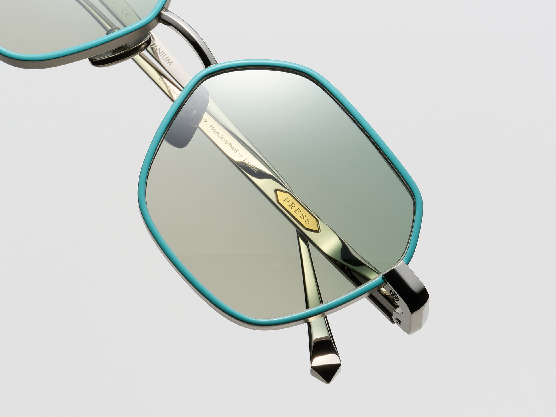 Love Tropical Turquoise - DR013 #color_tropical-turquoise-dr013