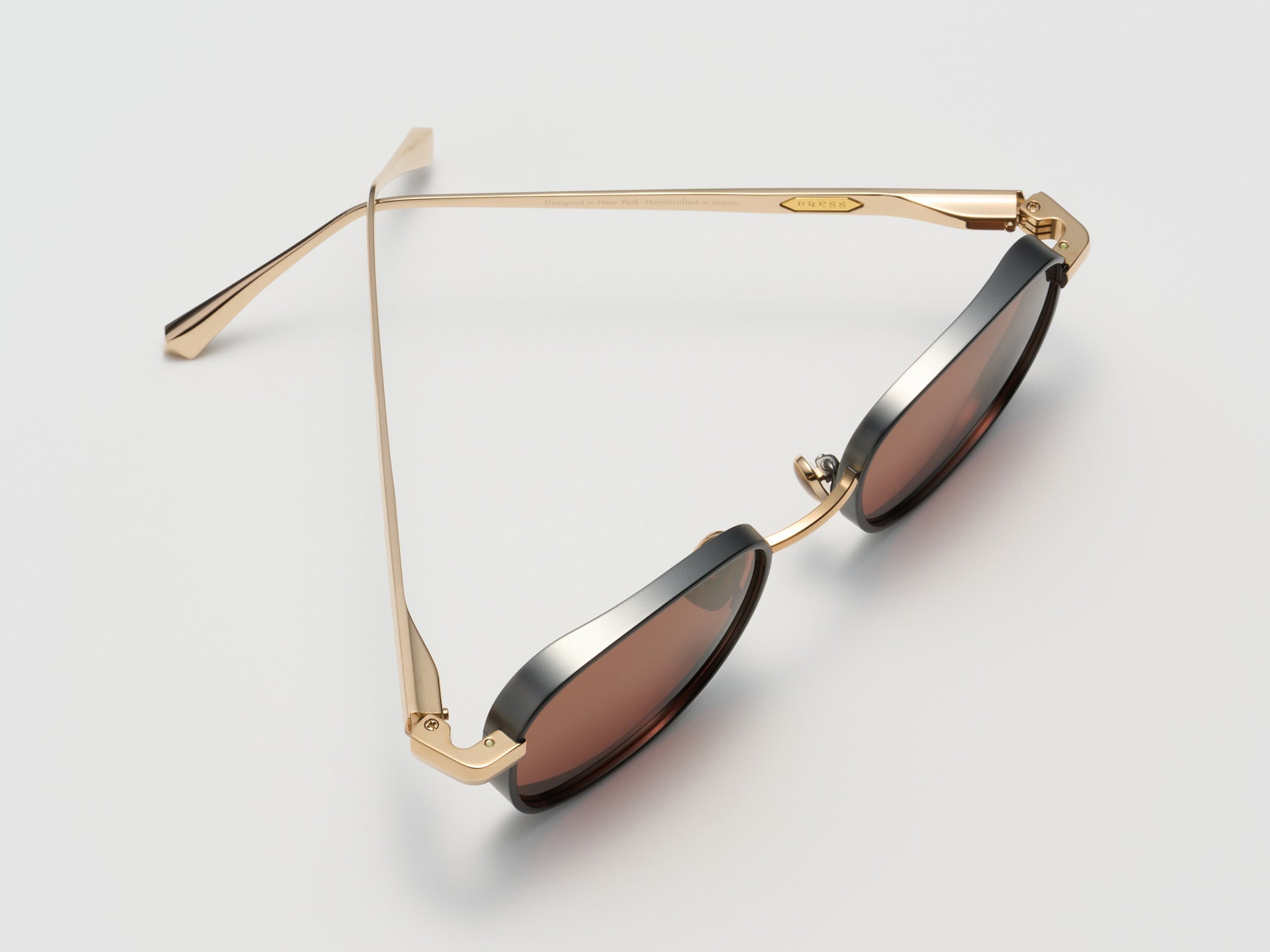 Mad Cap Ruthenium - DR003 #color_ruthenium-dr003