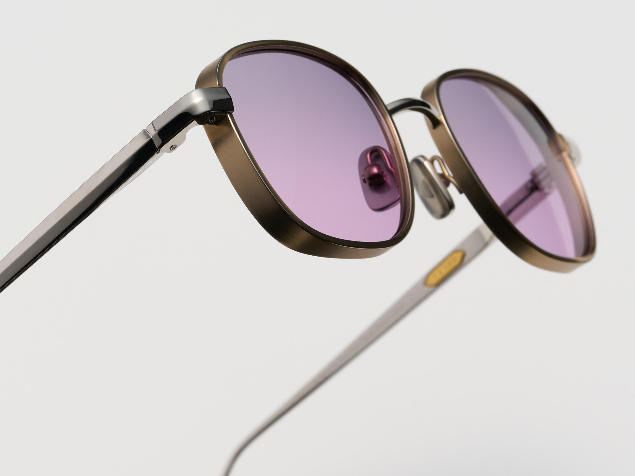 Mad Cap Two Tone - DR016 #color_two-tone-dr016