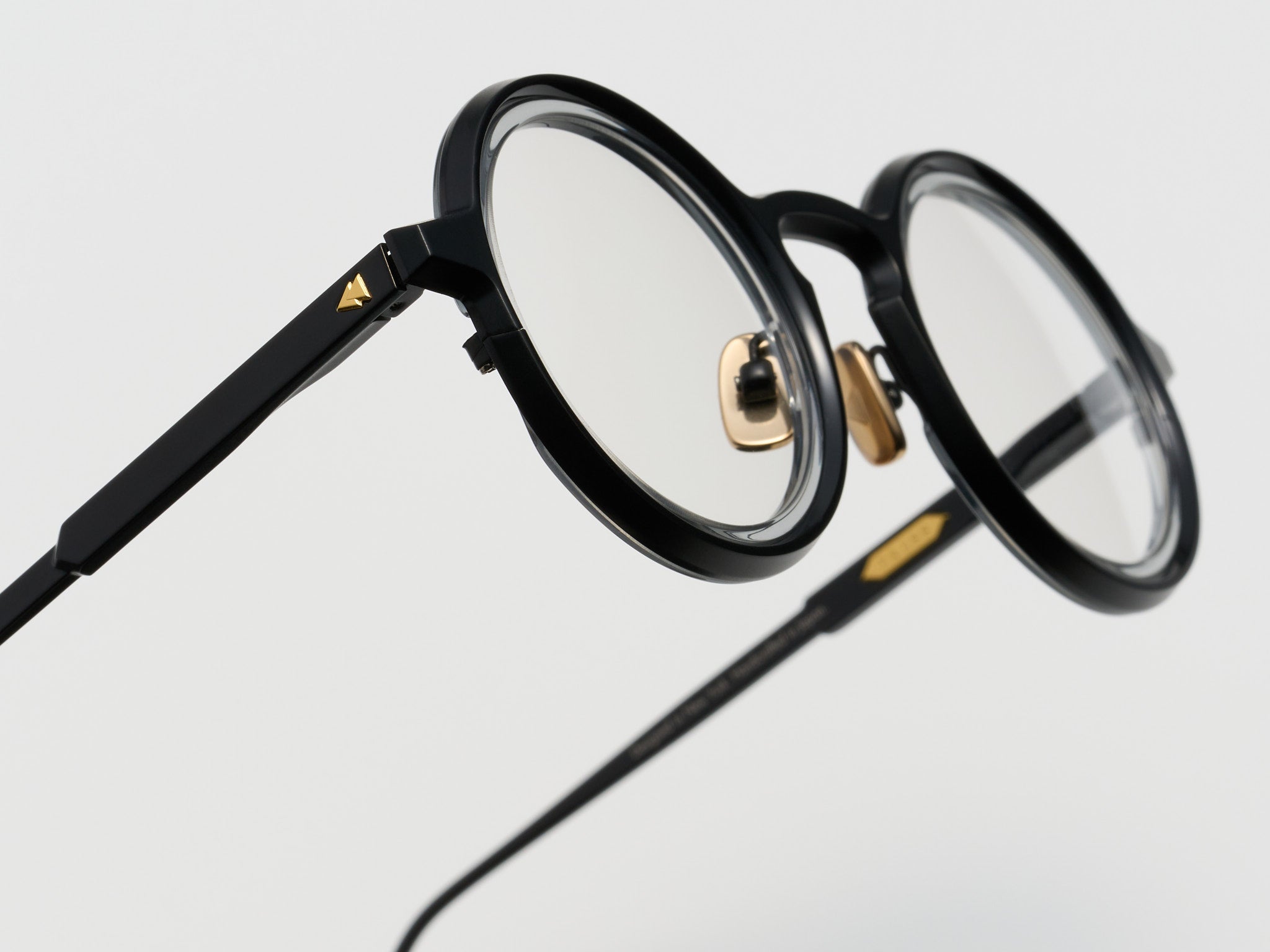 Miles Optical Black Smoke - CA001 #color_black-smoke-ca001