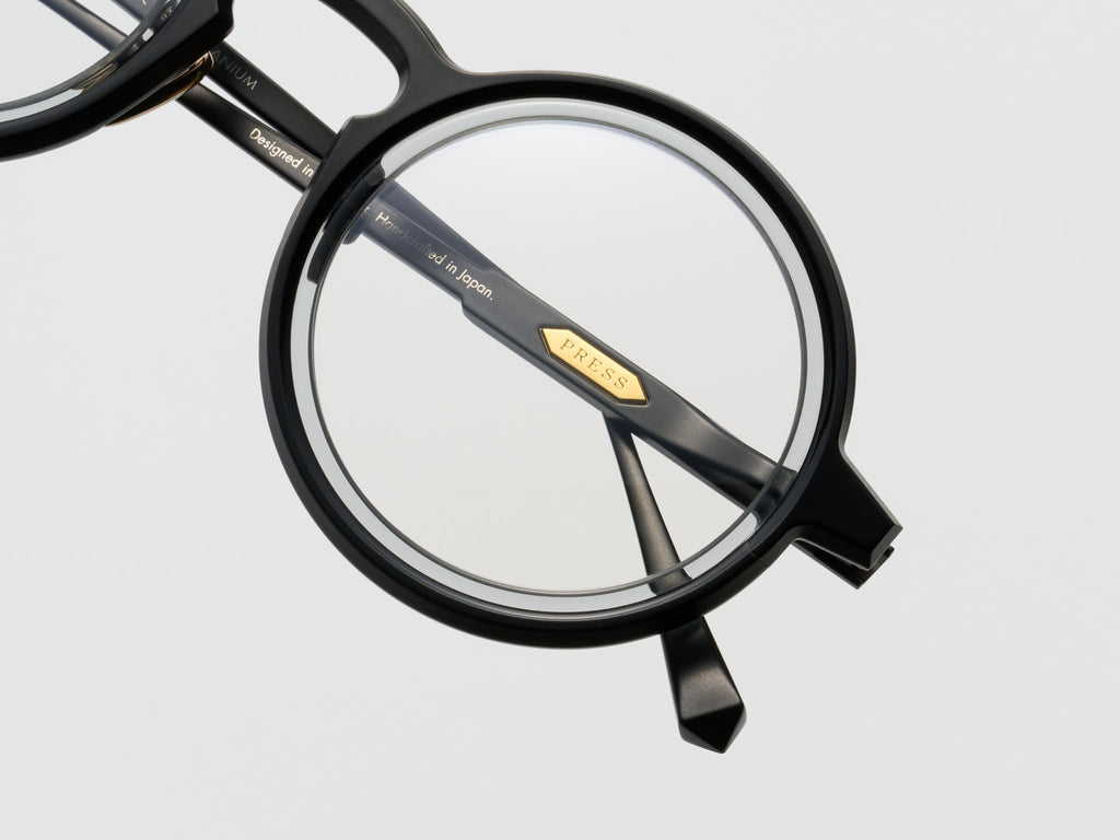 Miles Optical Black Smoke - CA001 #color_black-smoke-ca001