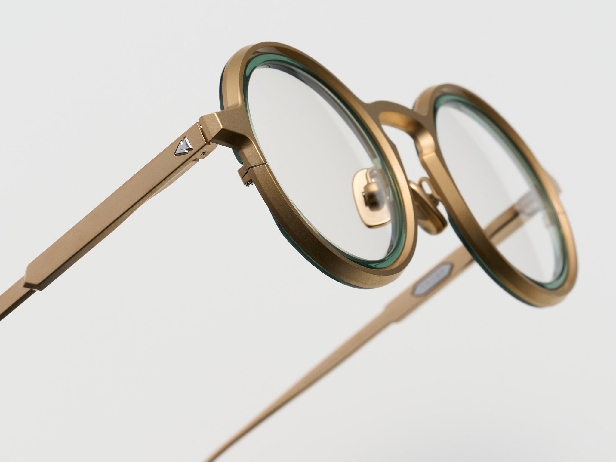 Miles Optical Golden Moss - CA002 #color_golden-moss-ca002