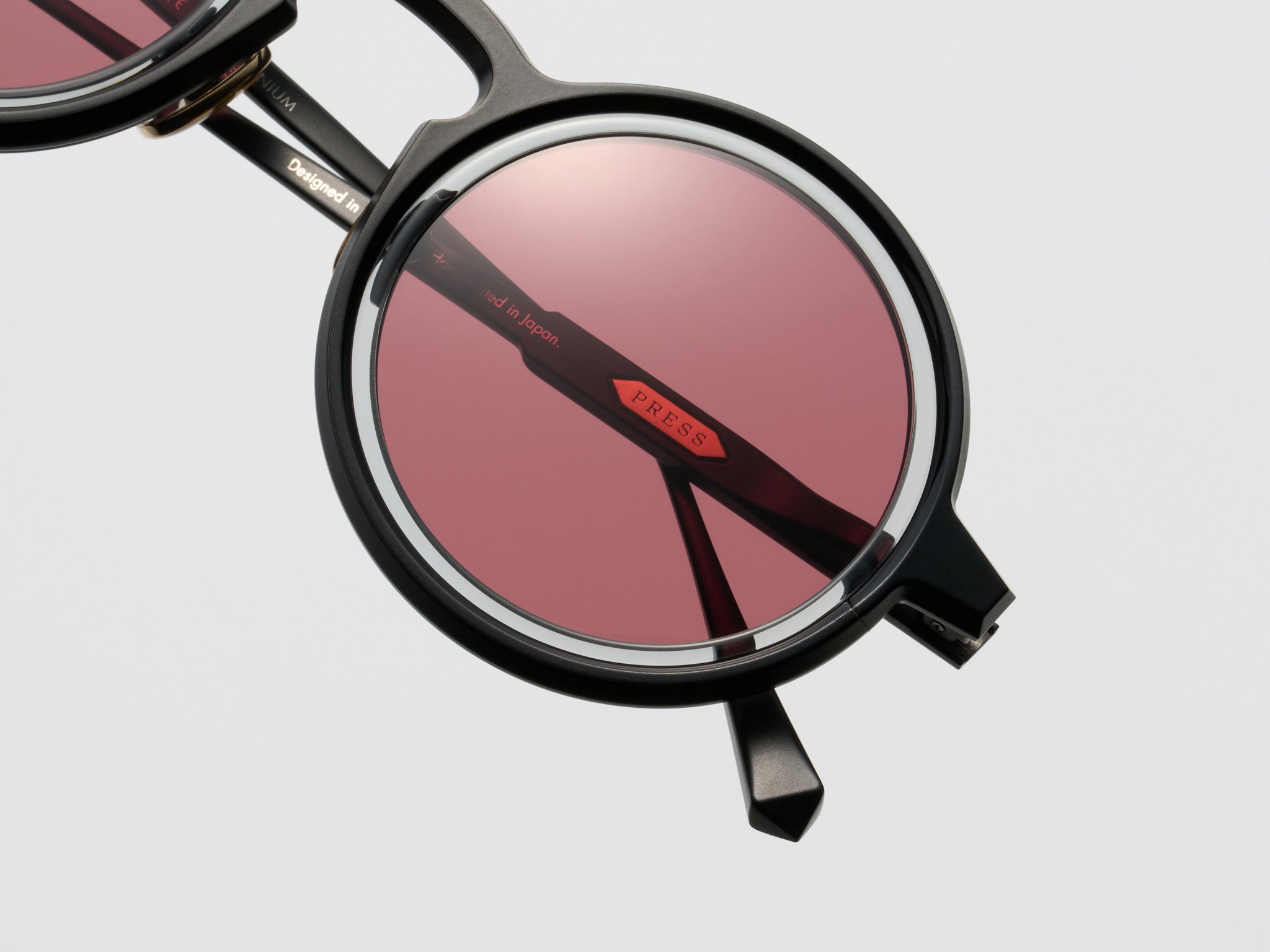 Miles Black Smoke - CA001 #color_black-smoke-ca001