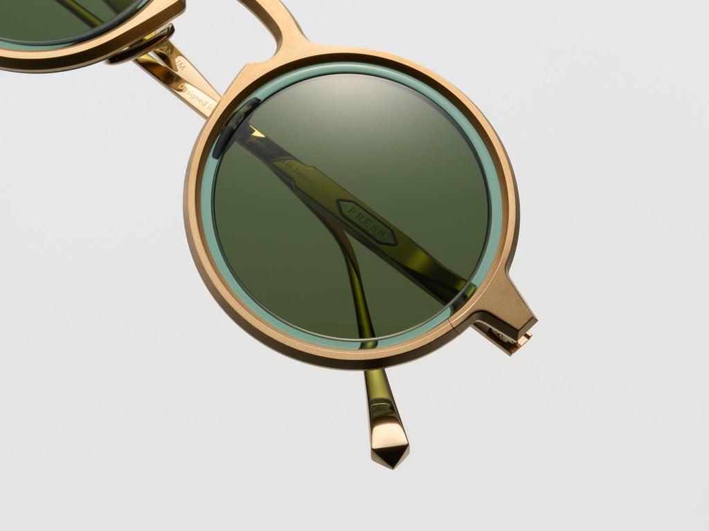 Miles Golden Moss - CA002 #color_golden-moss-ca002