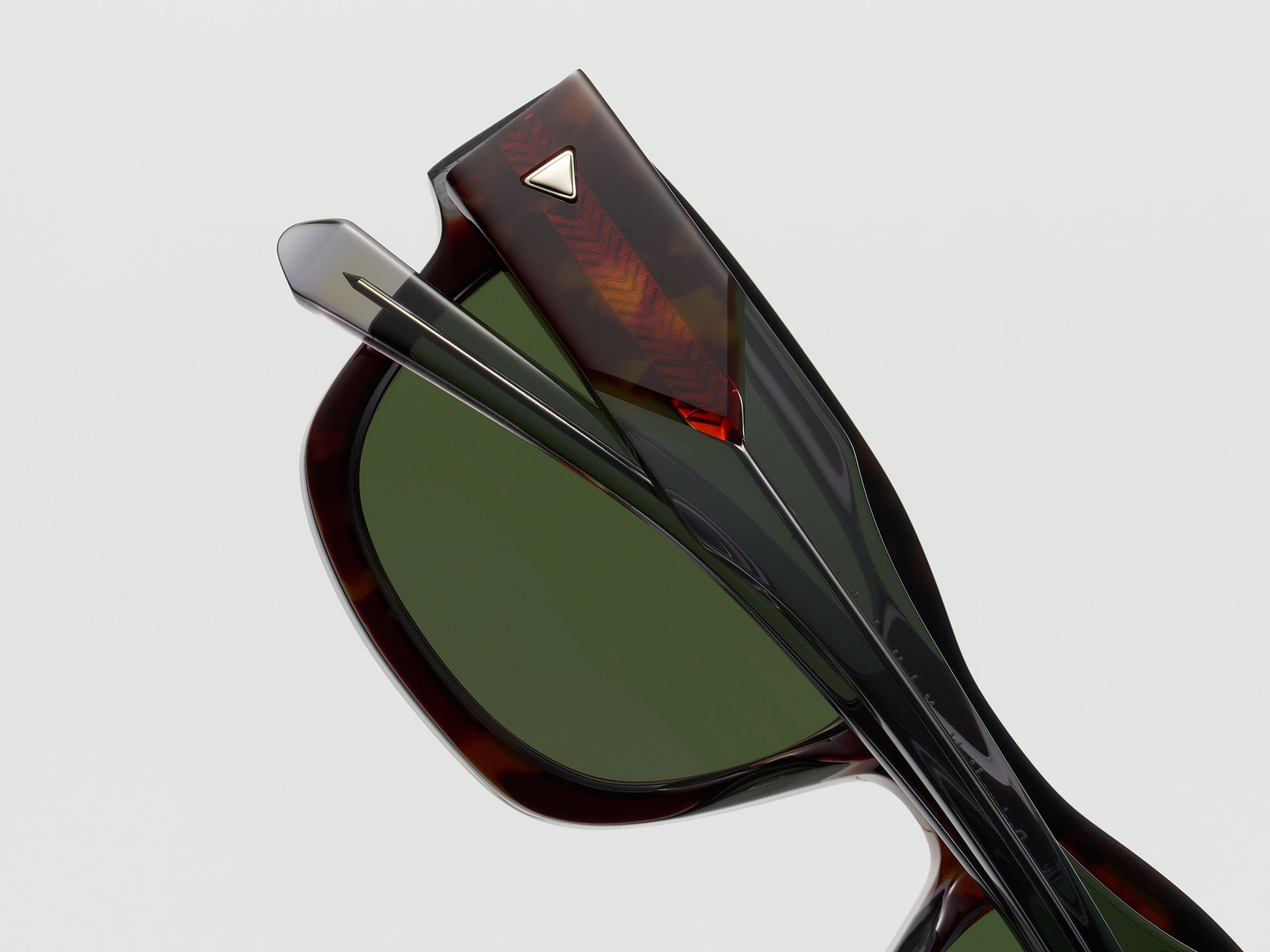Presidente Mahogany - LE008 #color_mahogany-le008