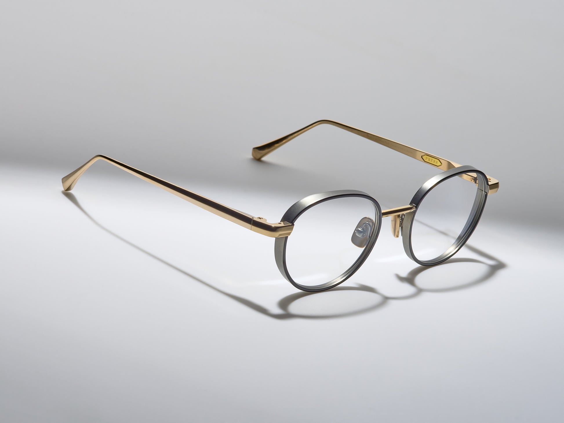 Rigby Optical Shiny Black / Shiny Gold / Matte Ruthenium - DR003 #color_shiny-black-shiny-gold-matte-ruthenium-dr003