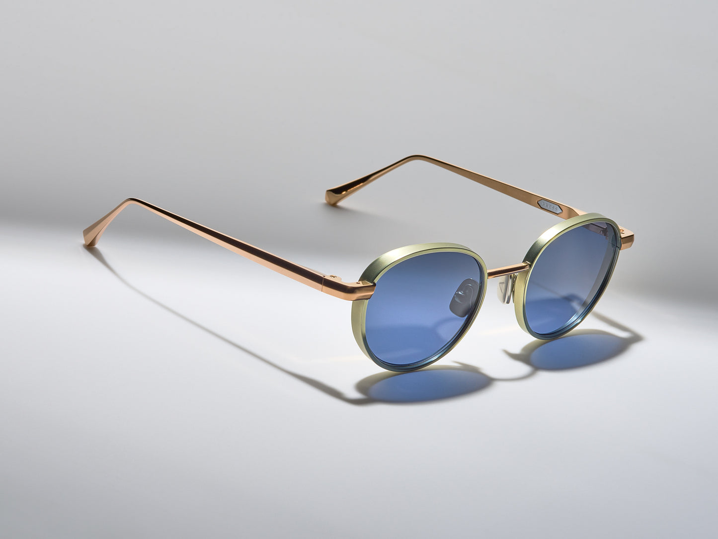 Rigby Shiny Cascade Green / Shiny Rose Gold / Matte Cascade Green - DR005 #color_shiny-cascade-green-shiny-rose-gold-matte-cascade-green-dr005
