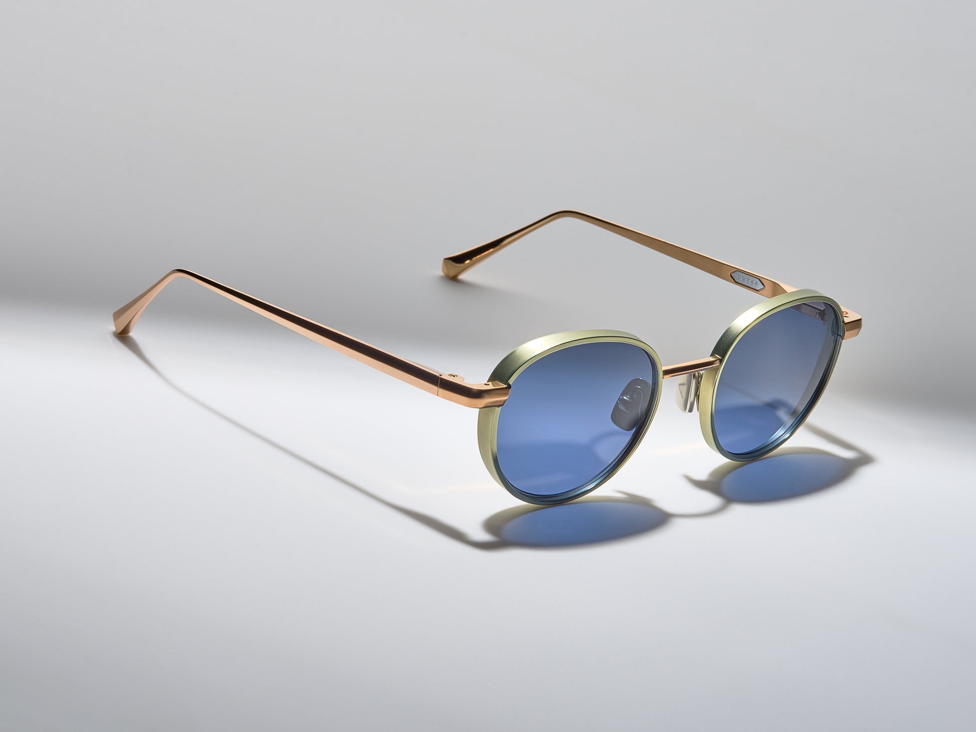 Rigby Shiny Cascade Green / Shiny Rose Gold / Matte Cascade Green - DR005 #color_shiny-cascade-green-shiny-rose-gold-matte-cascade-green-dr005
