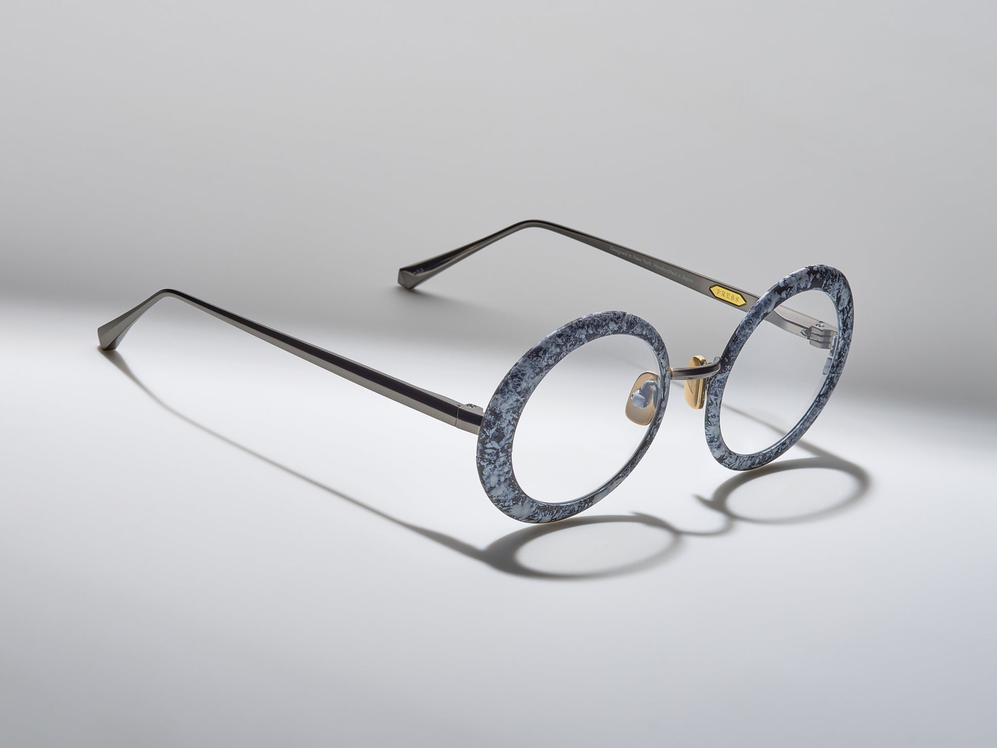 Roadster Marble Optical White Marble / Shiny Ruthenium - ST008 #color_white-marble-shiny-ruthenium-st008