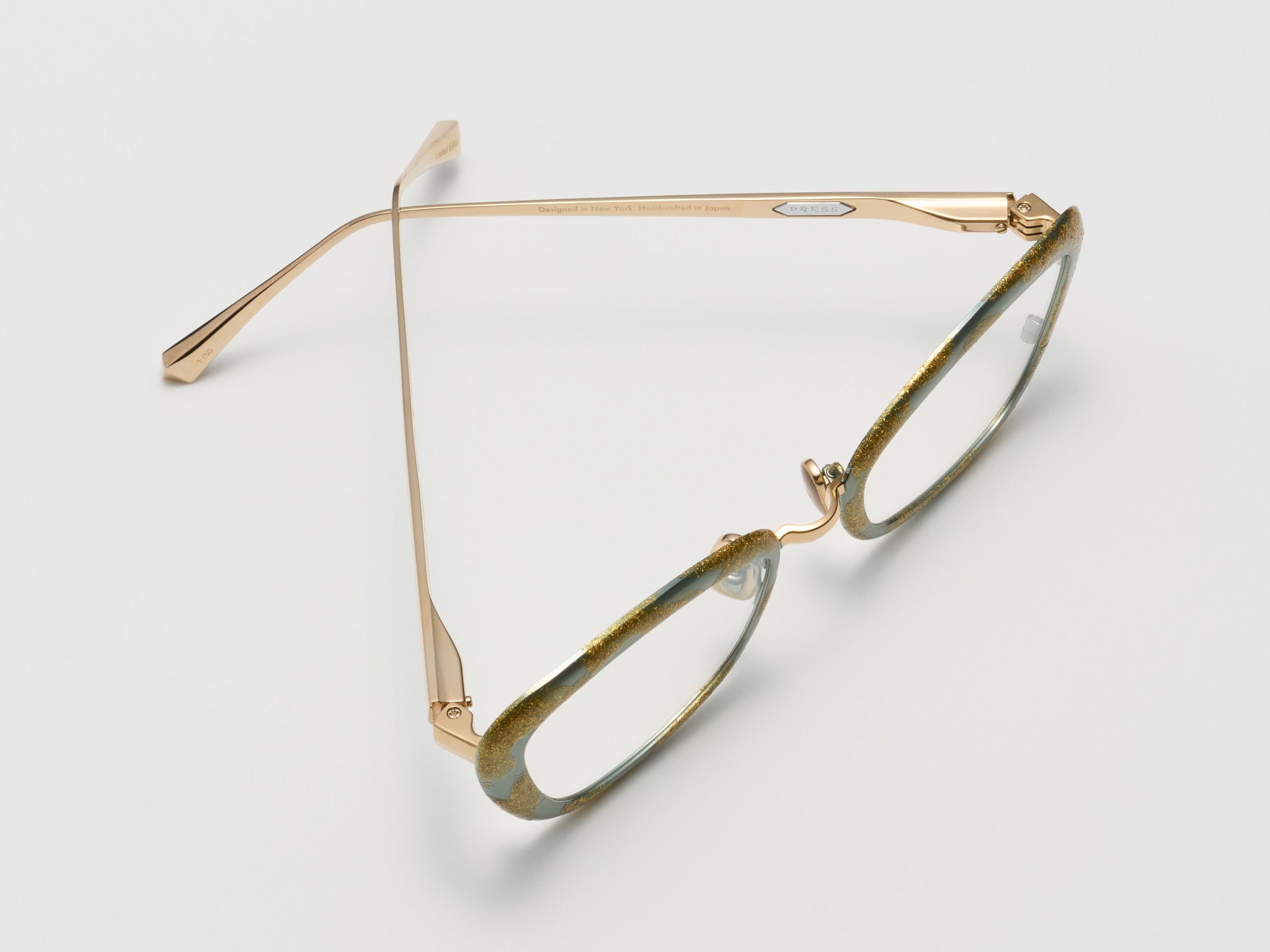 Stingray Gold Leaf Optical Nassau Gold Leaf - ST018 #color_nassau-gold-leaf-st018