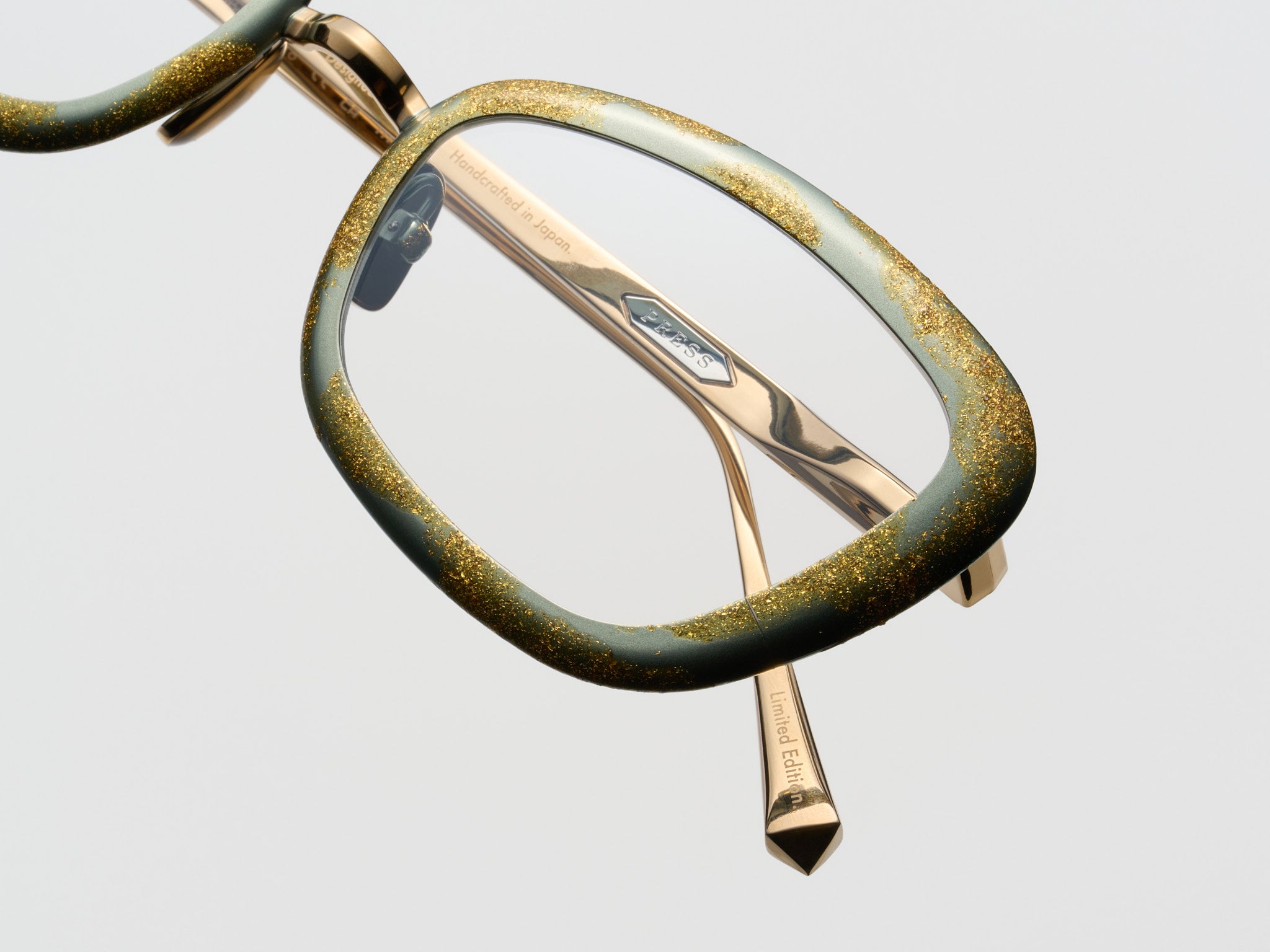 Stingray Gold Leaf Optical Nassau Gold Leaf - ST018 #color_nassau-gold-leaf-st018